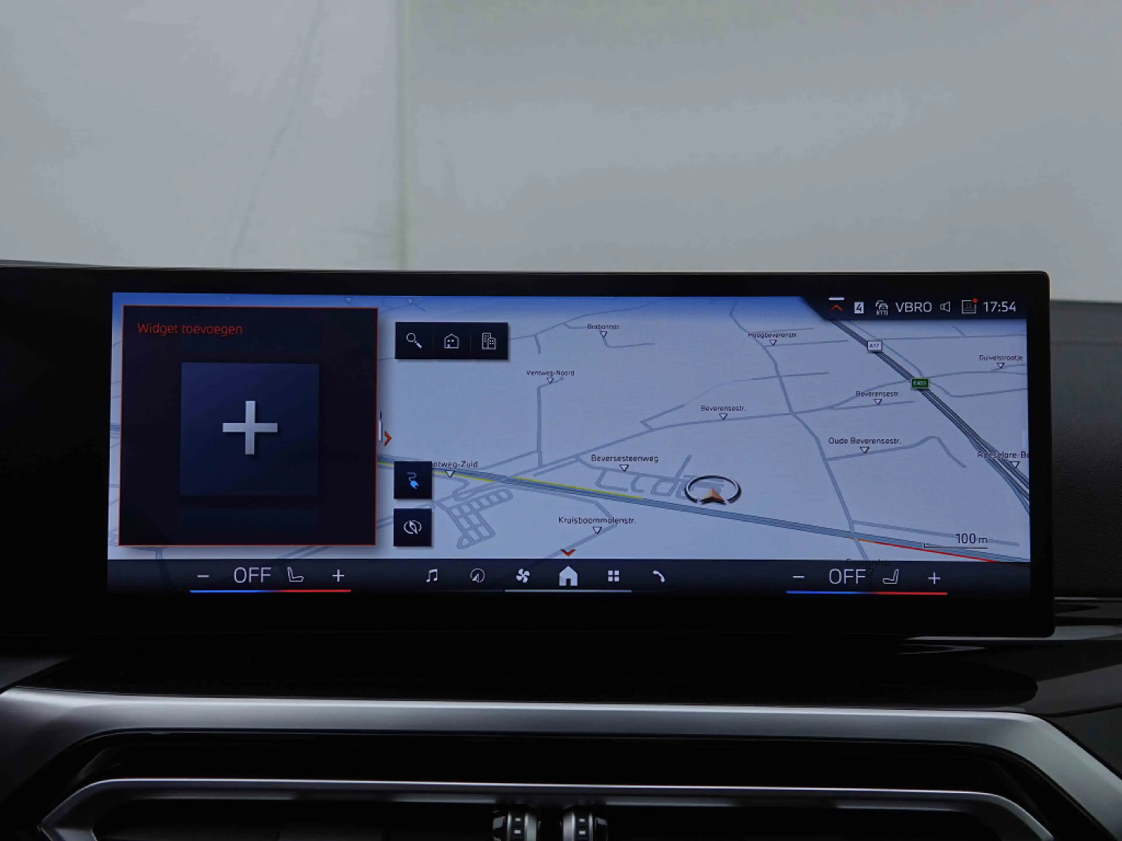BMW i4 eDrive35 70 kWh | WLTP Range 483 Km | Leather | ALU19 | GPS — photo 12