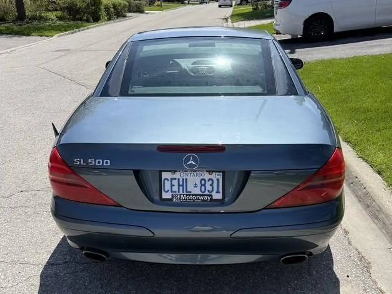 Mercedes-Benz SL снимка Mercedes-Benz SL