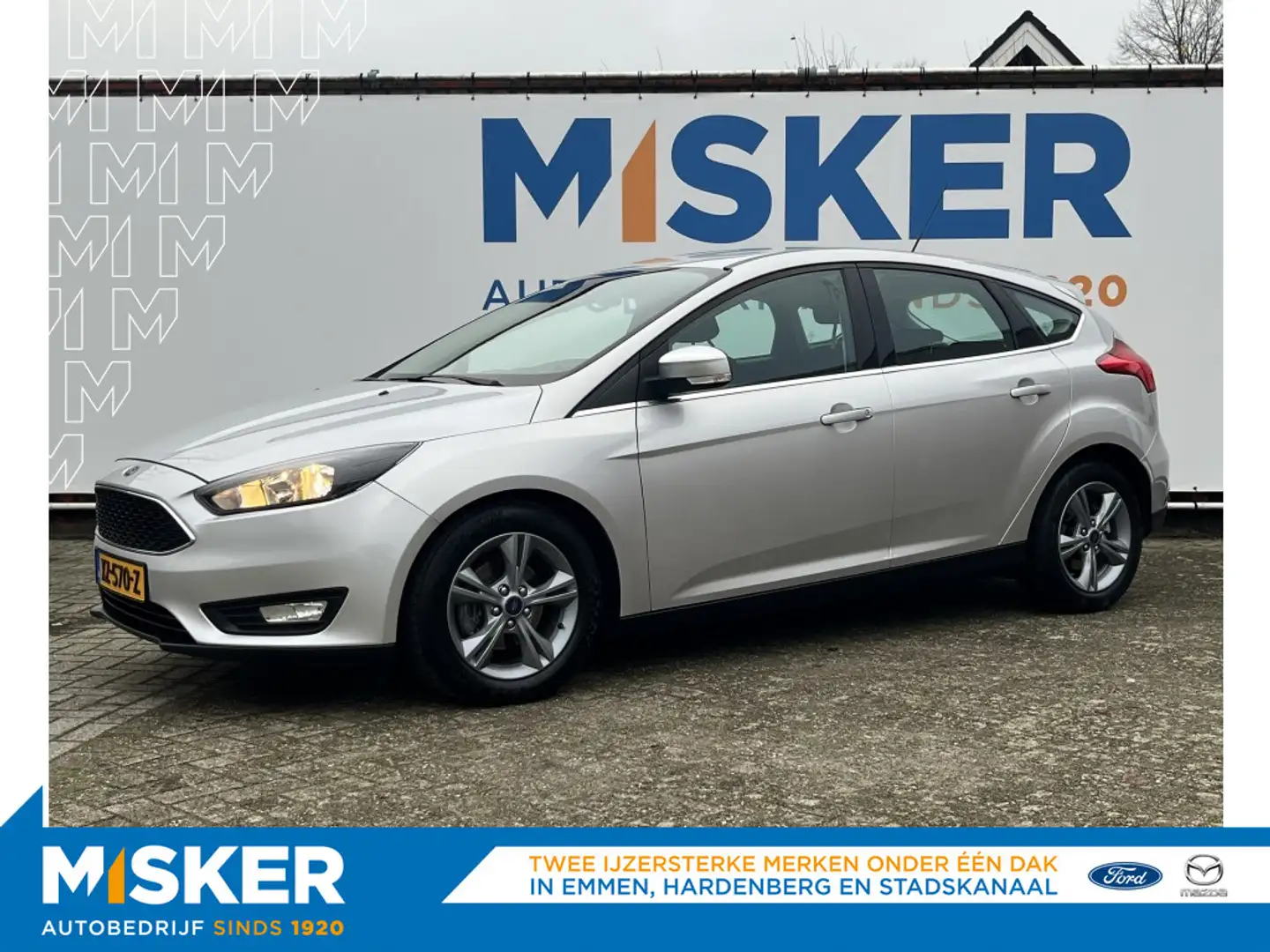 Ford Focus 125pk Lease Edition DEALERONDERHOUDEN/TREKHAAK/CLI Grijs - 1