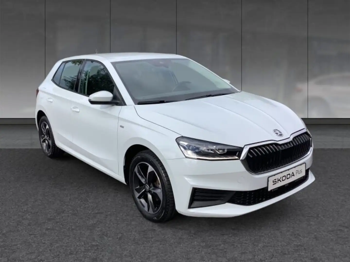 Skoda Fabia FABIA TSI TOUR **LED*NAV*SITZ.*SPURHALTEASSIST** Blanc - 2