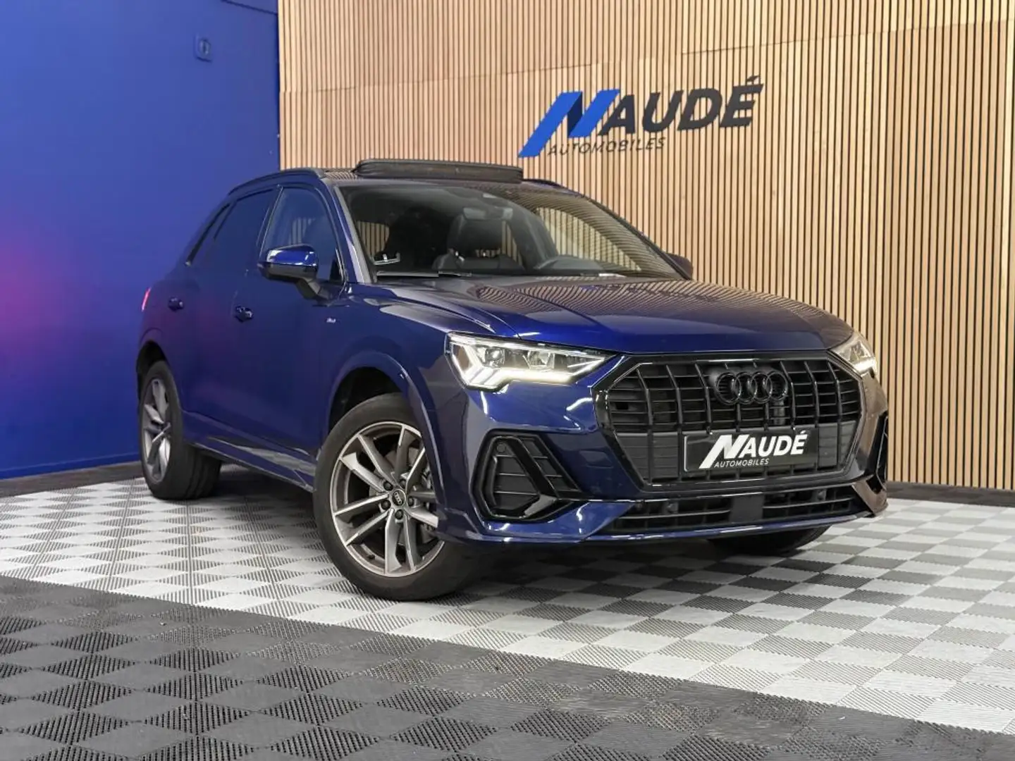 Audi Q3 1.4 45 TFSIE 245 CH BV S-tronic S-Line - Origine FR - Garantie constructeur 01/2027 Blauw - 1