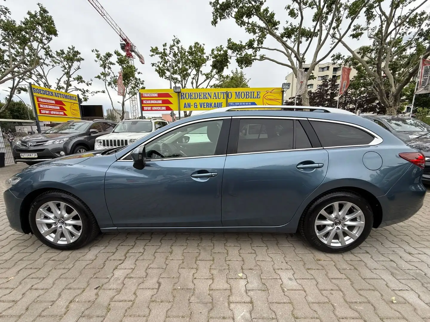 Mazda 6 Kombi Center-Line 2.0 SKYACTIV-G 1.HAND Blau - 2