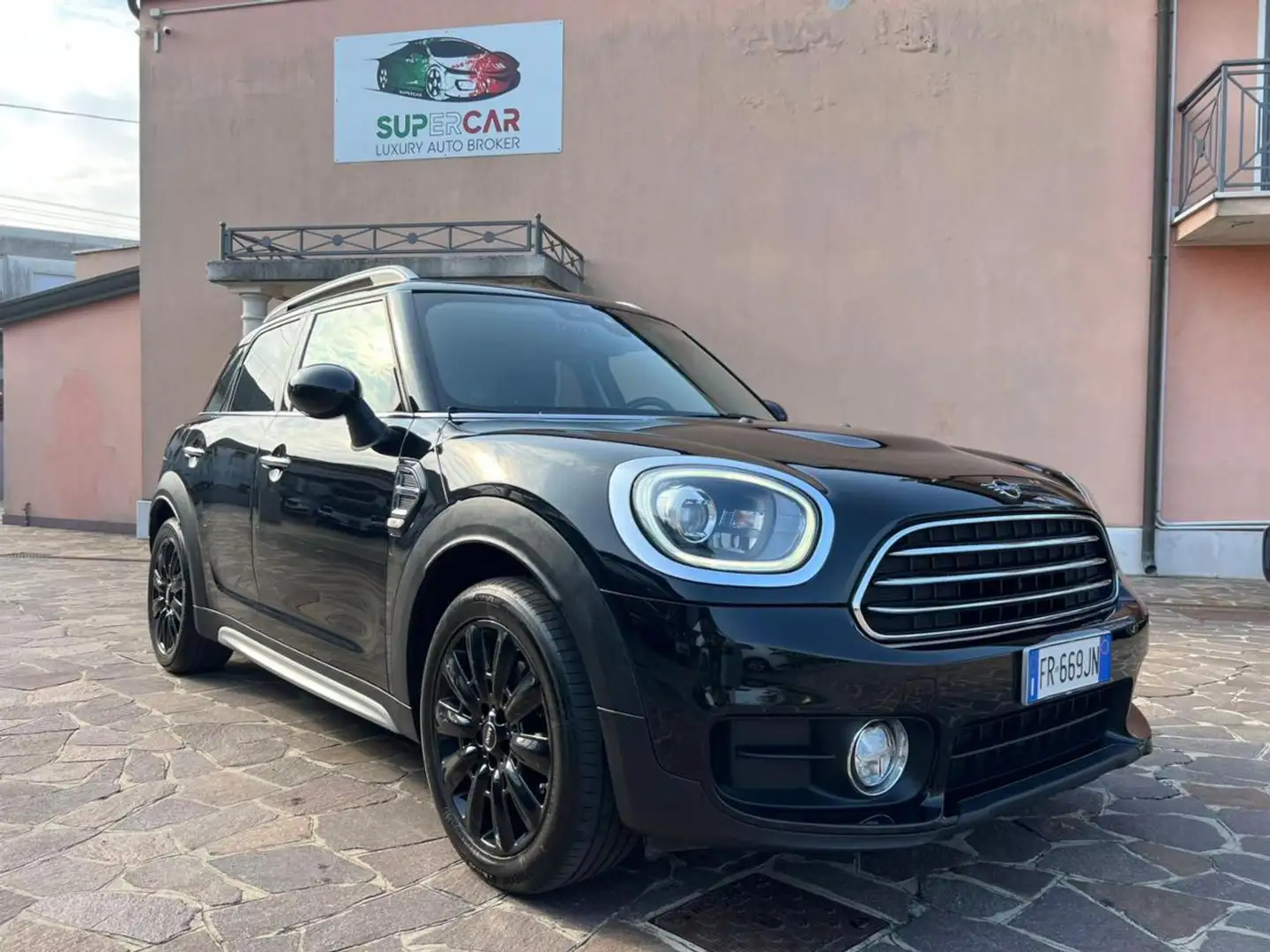 MINI Cooper D Countryman 2.0 Business Aut. Nero - 1
