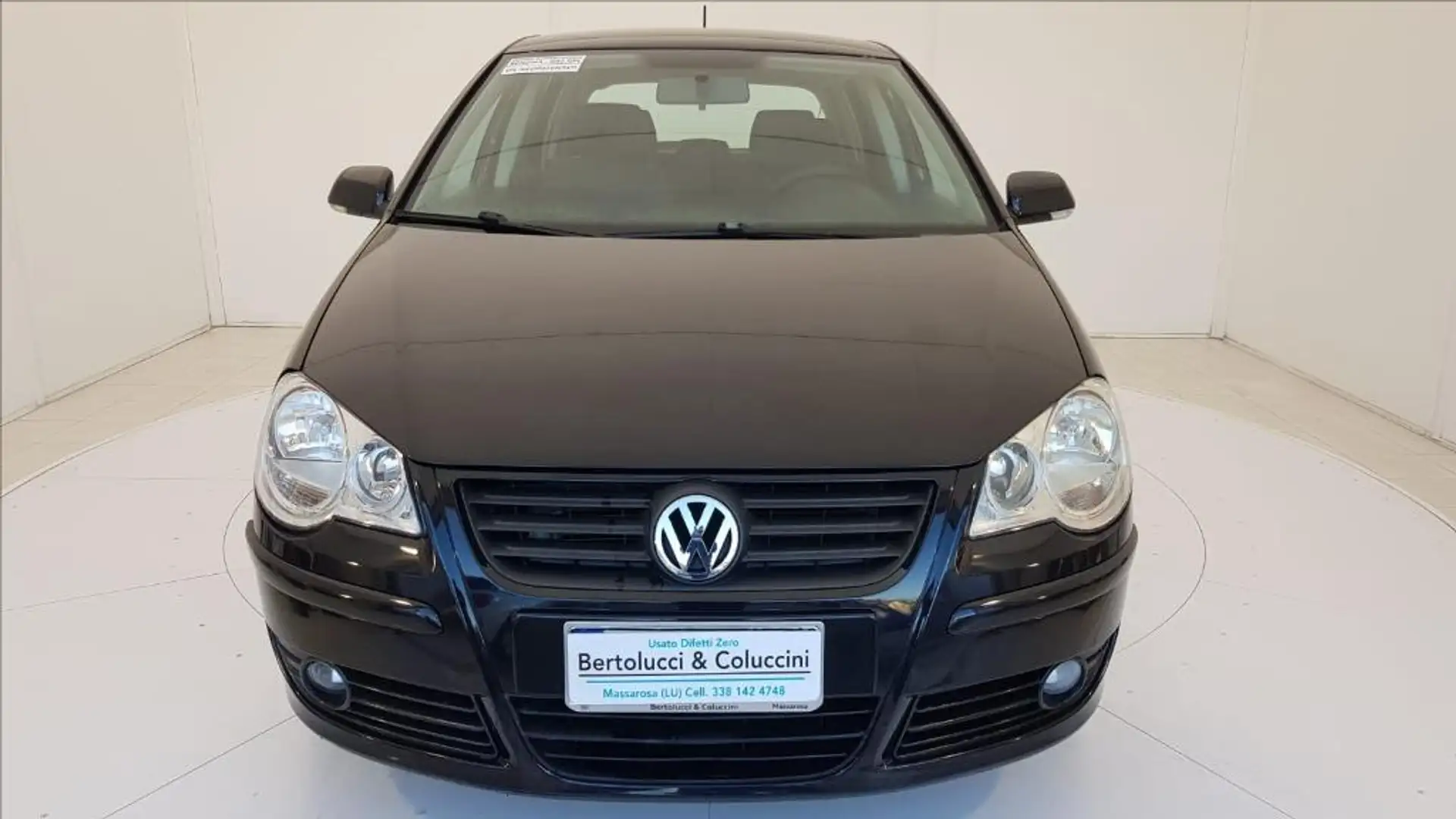 Volkswagen Polo 1.4/80CV 16V 5p. Comfort. BiFuel G Nero - 2