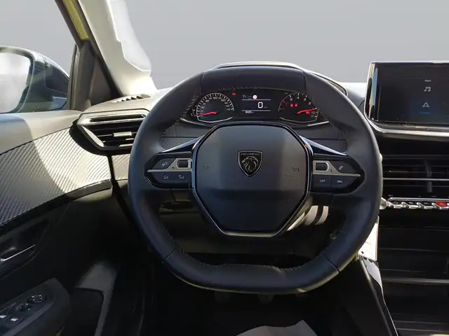 Peugeot 208 view 13