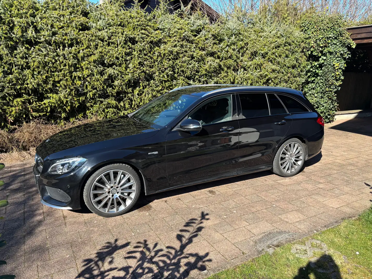 Mercedes-Benz C 43 AMG C 43 AMG T 4MATIC Aut. AMG Černá - 2