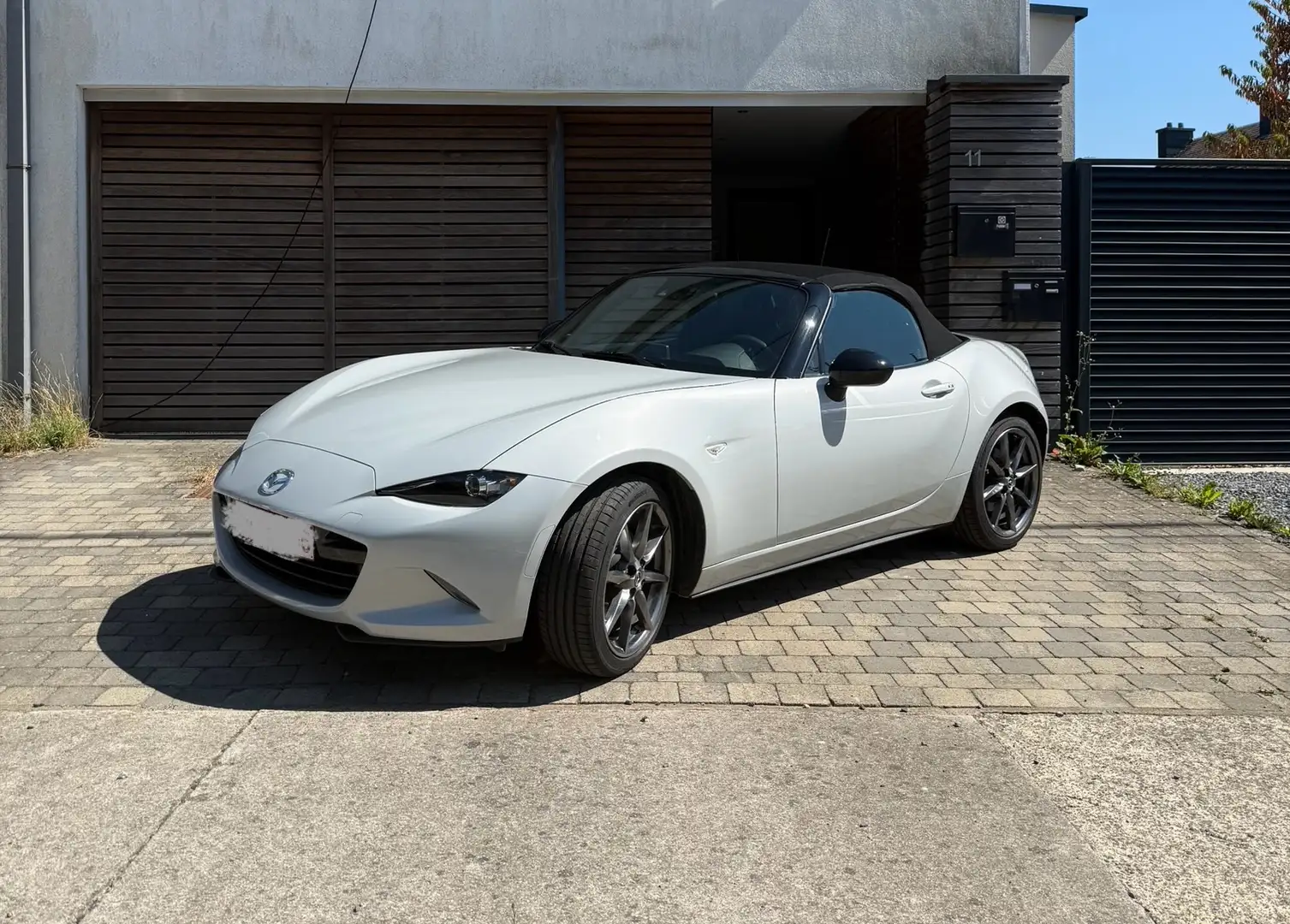 Mazda MX-5 ND 2.0L 160ch Recaro Alcantara Blanc - 1