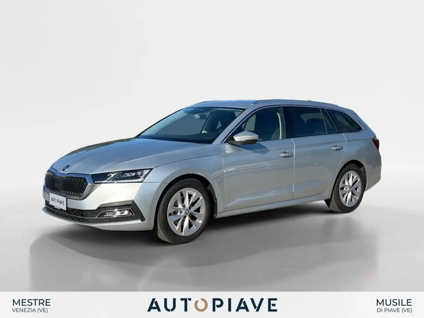 Skoda Octavia Wagon 2.0 TDI 150 CV SCR DSG Style Argintiu - 1