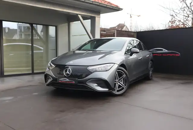 Mercedes-Benz EQE 300 AMG Line /1 eig/leder/camera/distr/night/memory/