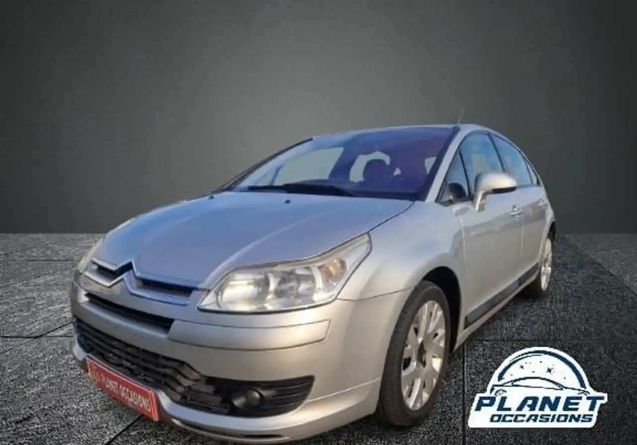 Citroen C4 CitroÃ«n 1.6 HDi 110ch VTR