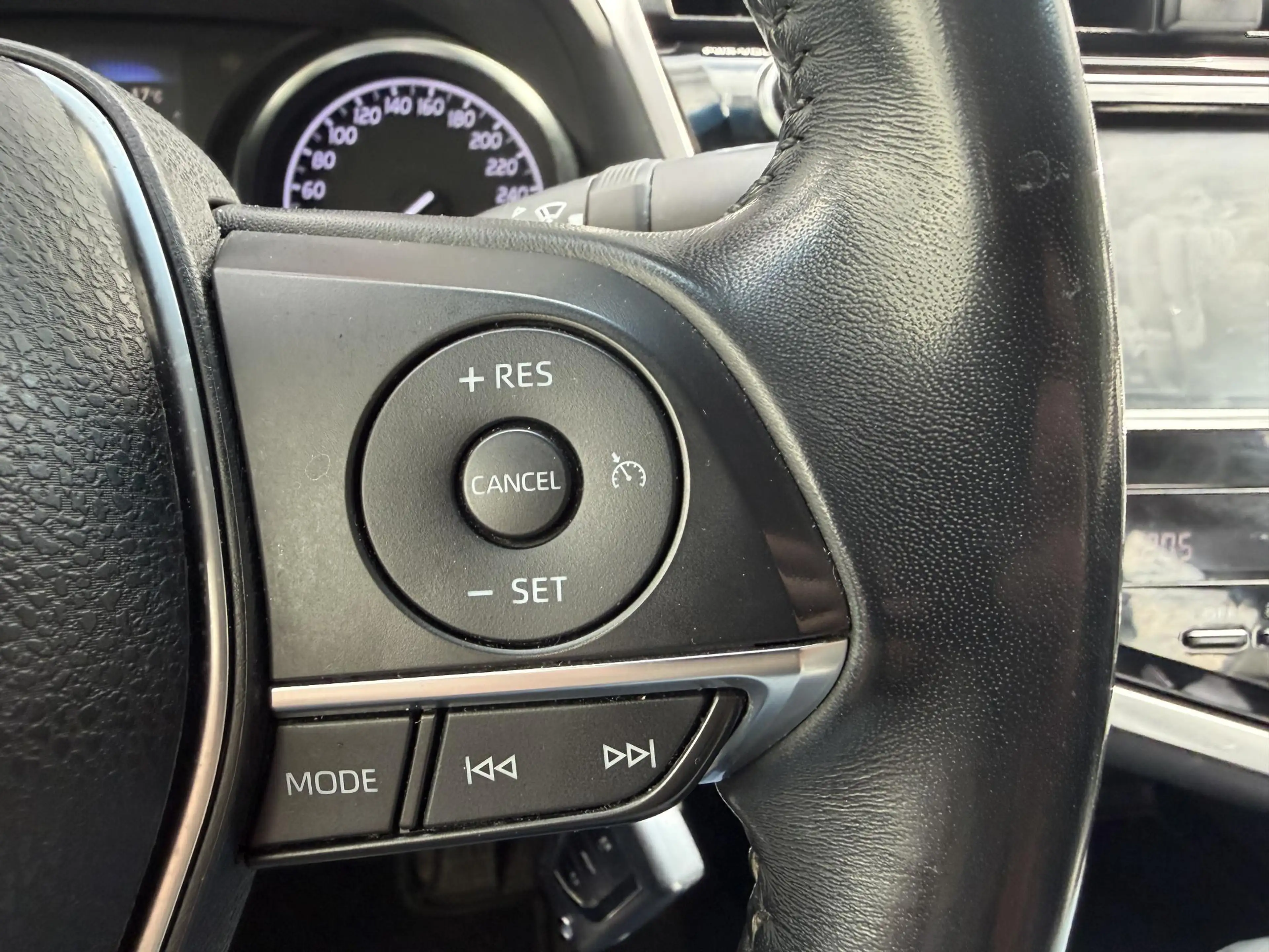 Toyota Camry 2.5 Hybrid Dynamic | Camera | Lederen Bekleding | — photo 13