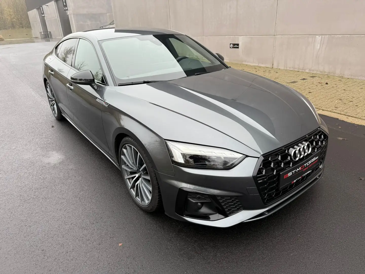 Audi A5 TFSI S-Line/Edition Competition/Carplay/Camera/BTW Grijs - 2