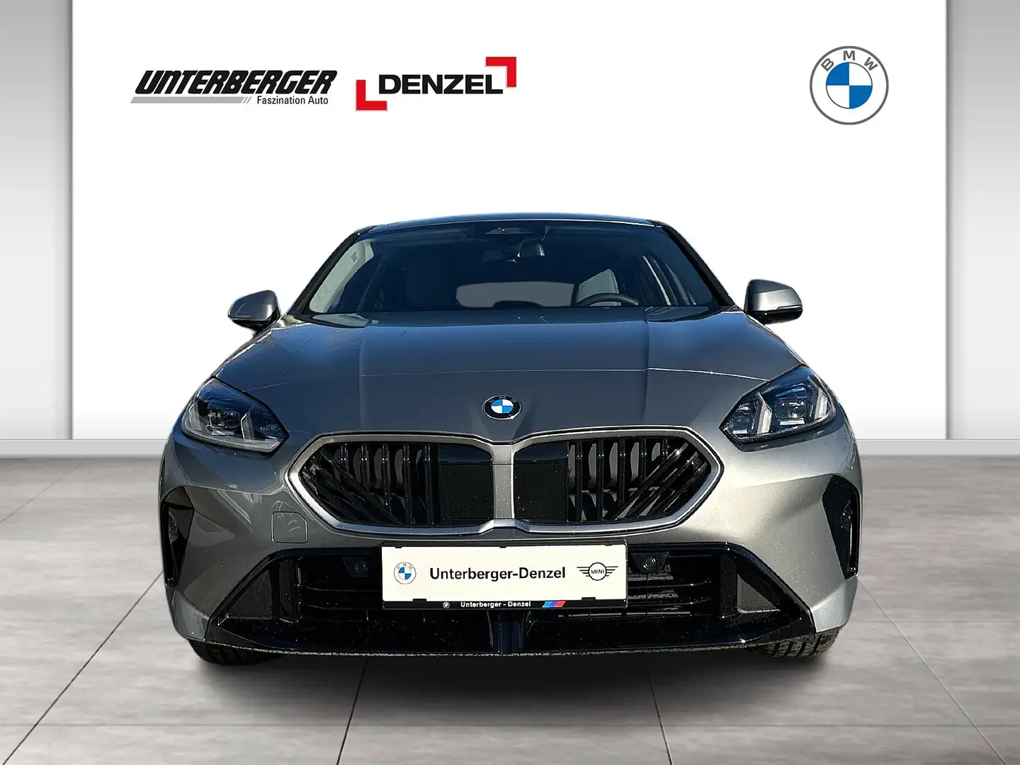 BMW 116 5-Türer Grau - 2