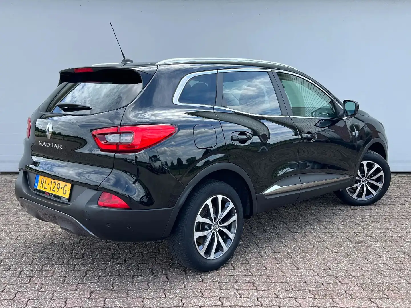 Renault Kadjar 1.2TCe 130 PK | Intens | 1e eigenaar! | Org. NL au Zwart - 2