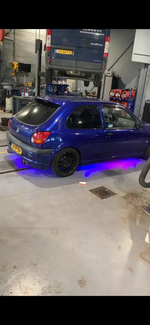 Ford Fiesta 1.6-16V Sport Синий - 2