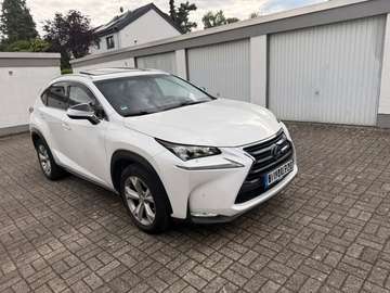 E-Four Luxury Line
