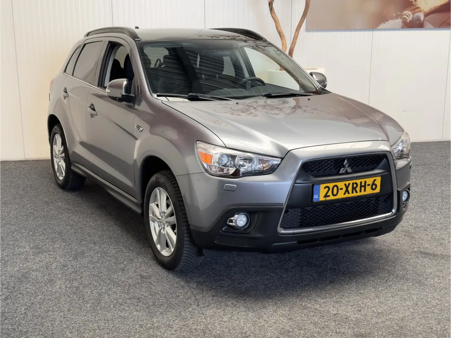 Mitsubishi ASX 1.6 INTENSE CLEAR TEC CRUISE CONTROL CLIMATE CONTR Grijs - 2