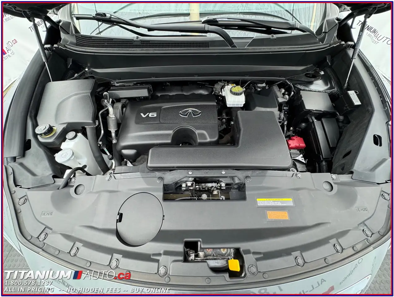 Infiniti QX60 снимка Infiniti QX60