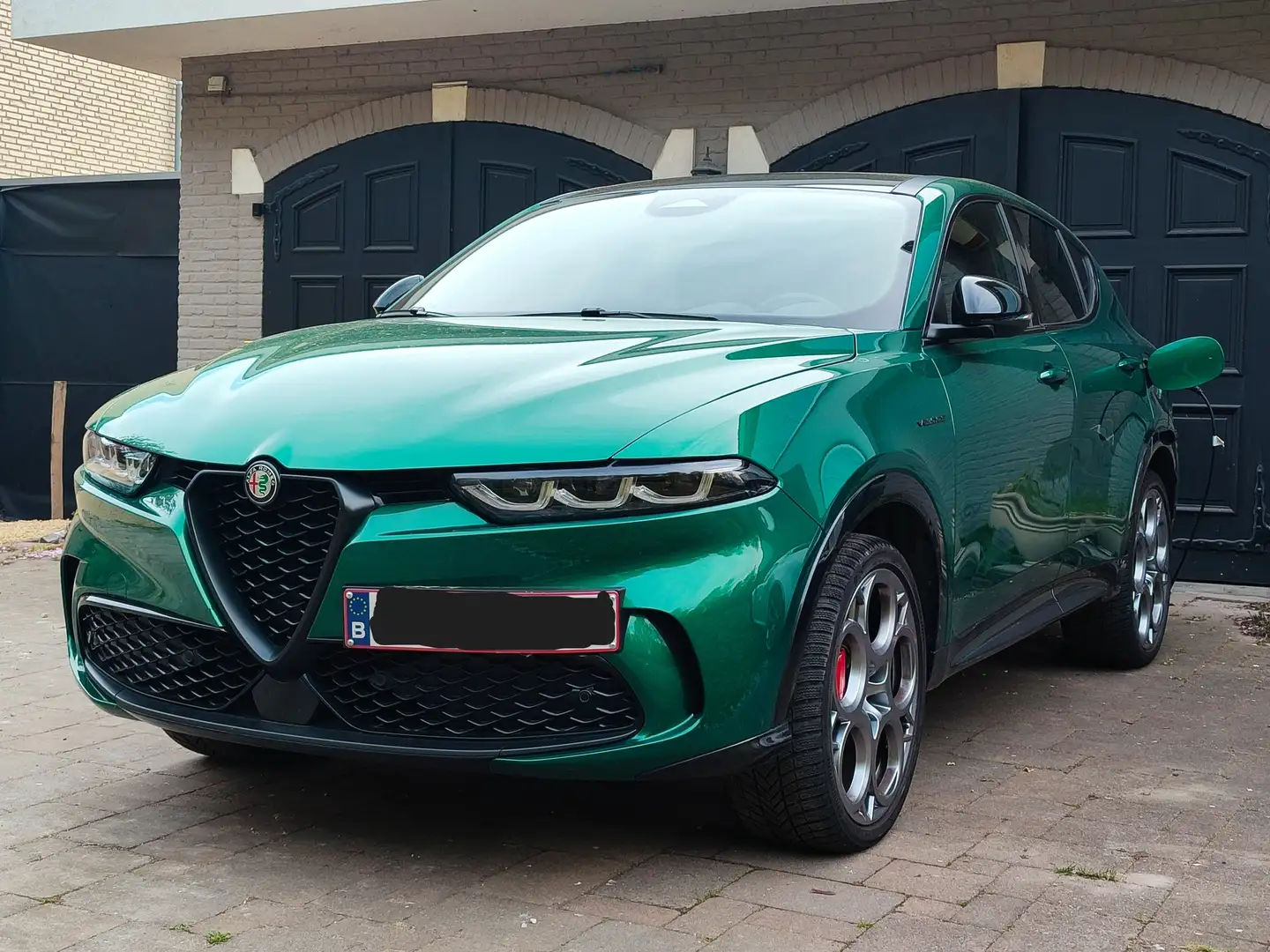 Alfa Romeo Tonale Tonale 1.3 VGT Plug-In-Hybrid Q4 Veloce Groen - 2