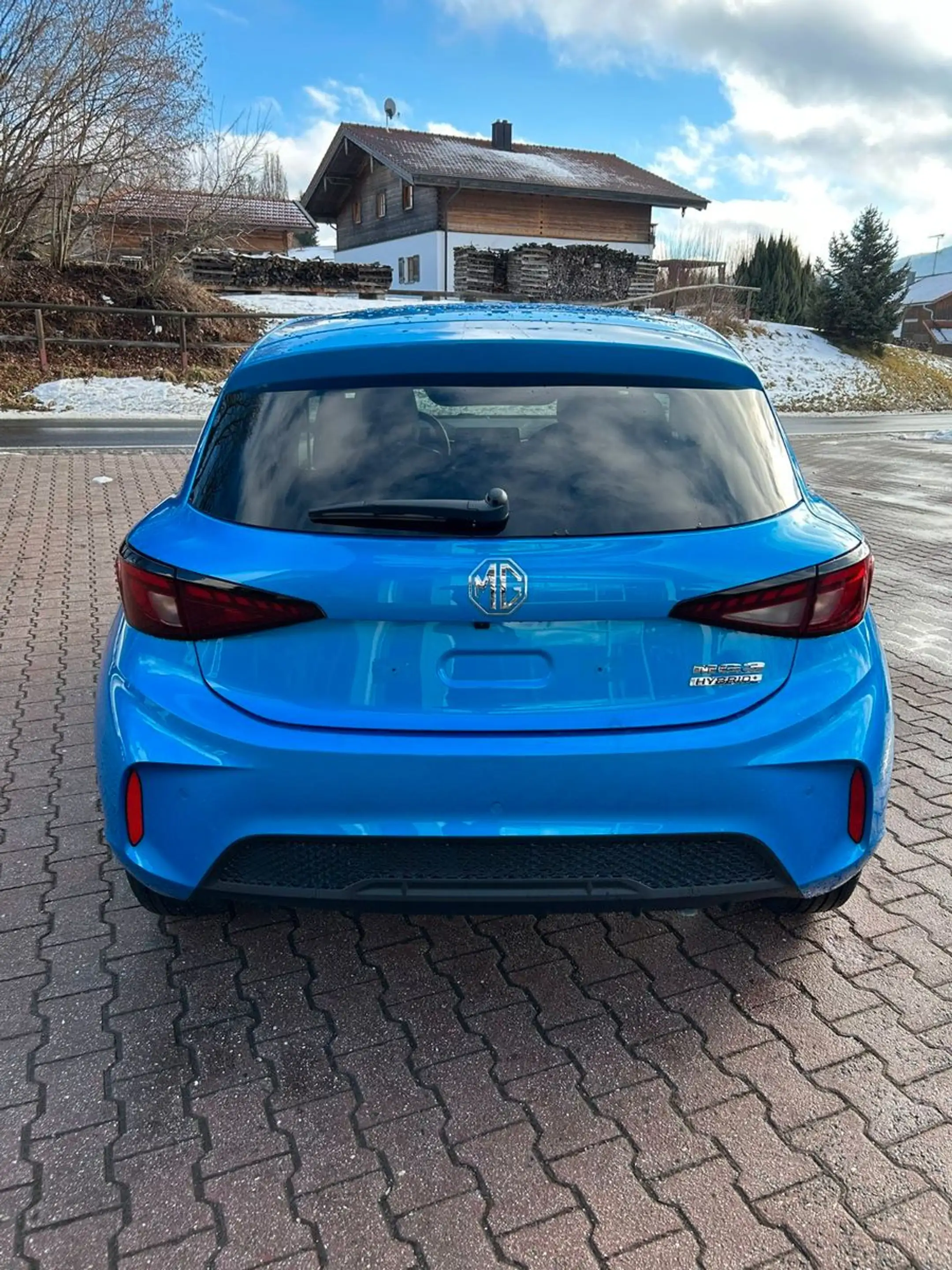 MG MG3 3 1.5 Hybrid+ Luxury — photo 9