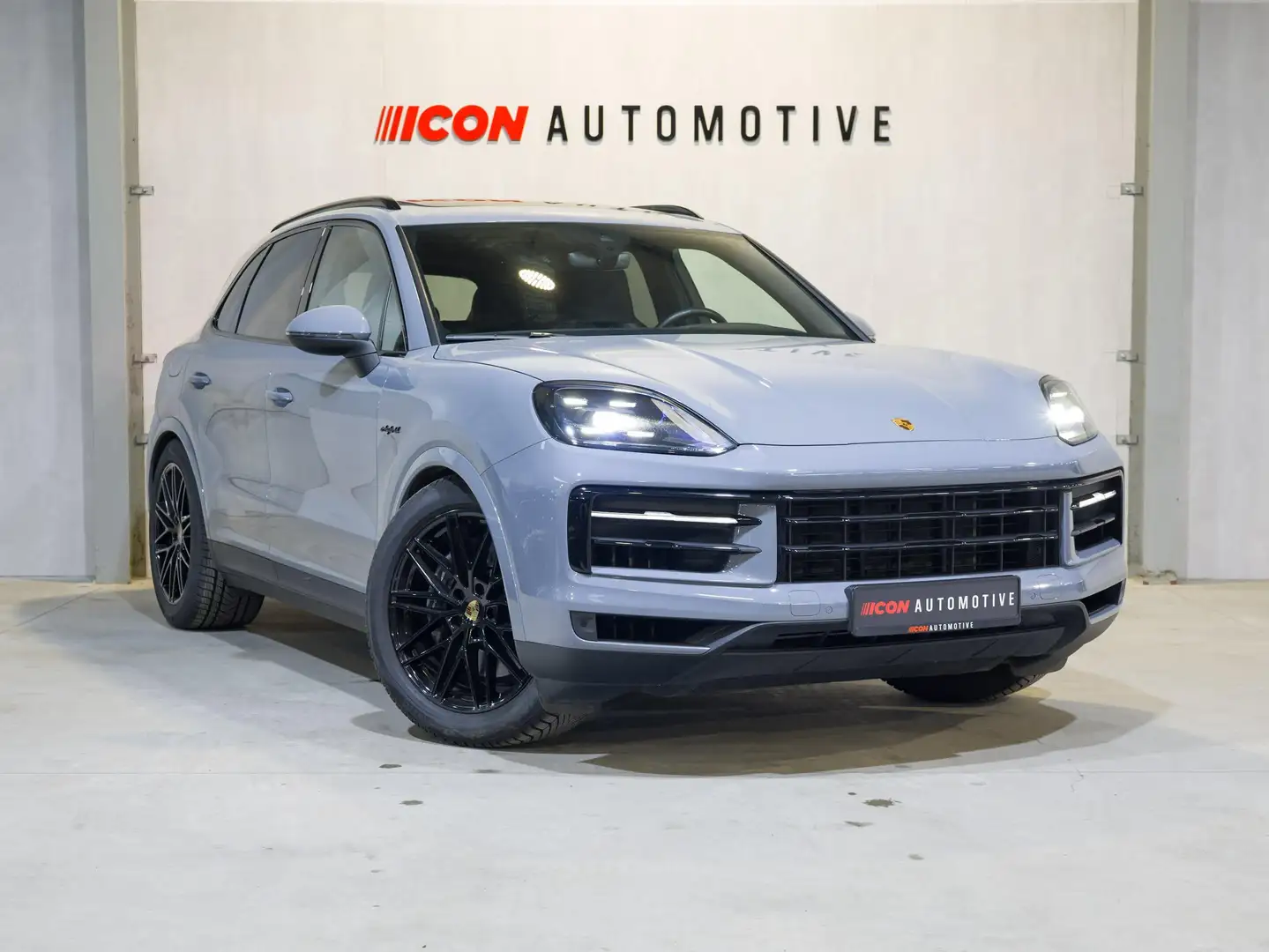 Porsche Cayenne E-HYBRID 3.0T - AIR SUSP | PANO | BOSE | SPORTEXH Gris - 1
