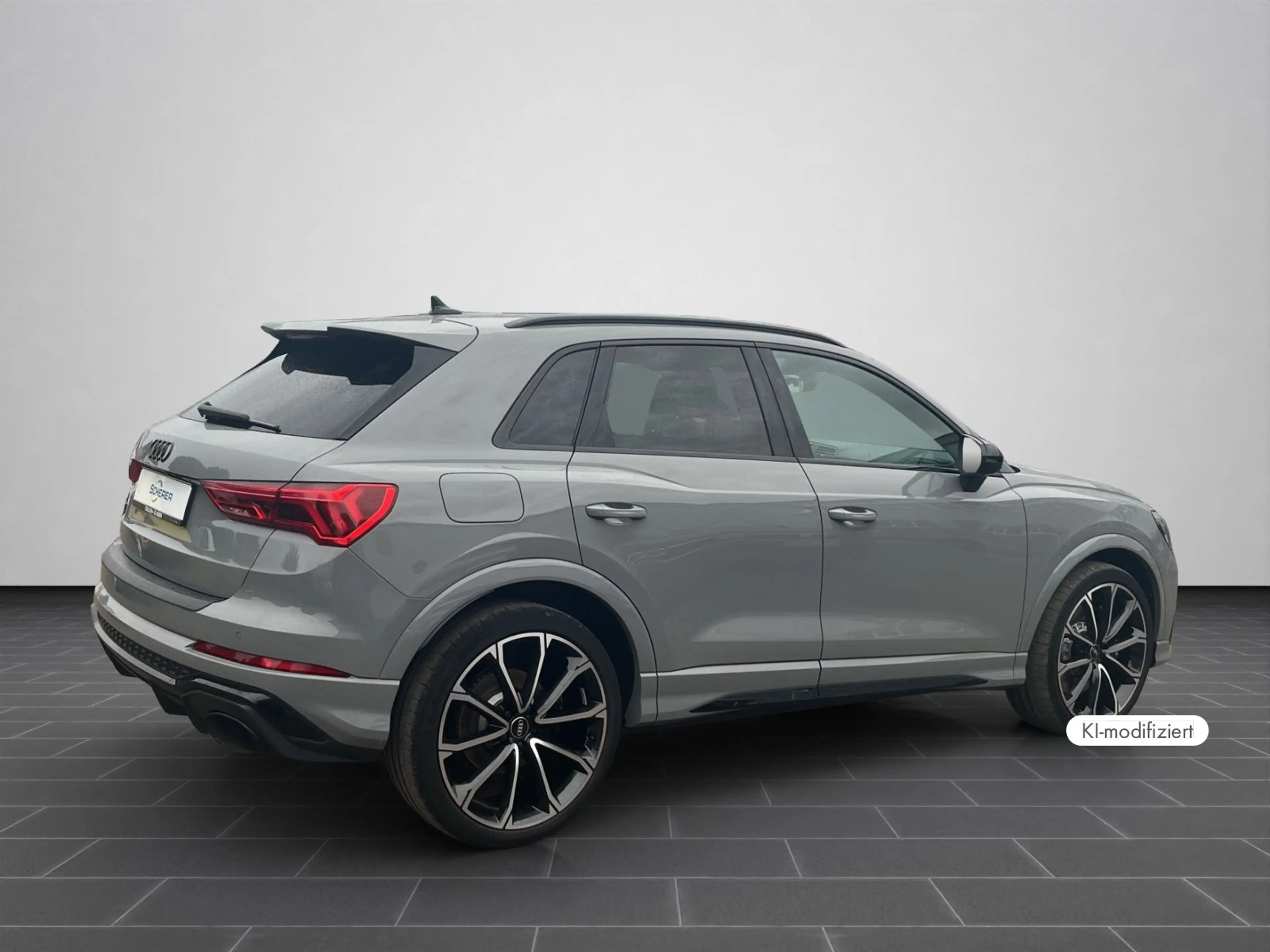 Audi RS Q3 2.5 TFSI S tronic RS-Sportabgasanlage NAVI — photo 2