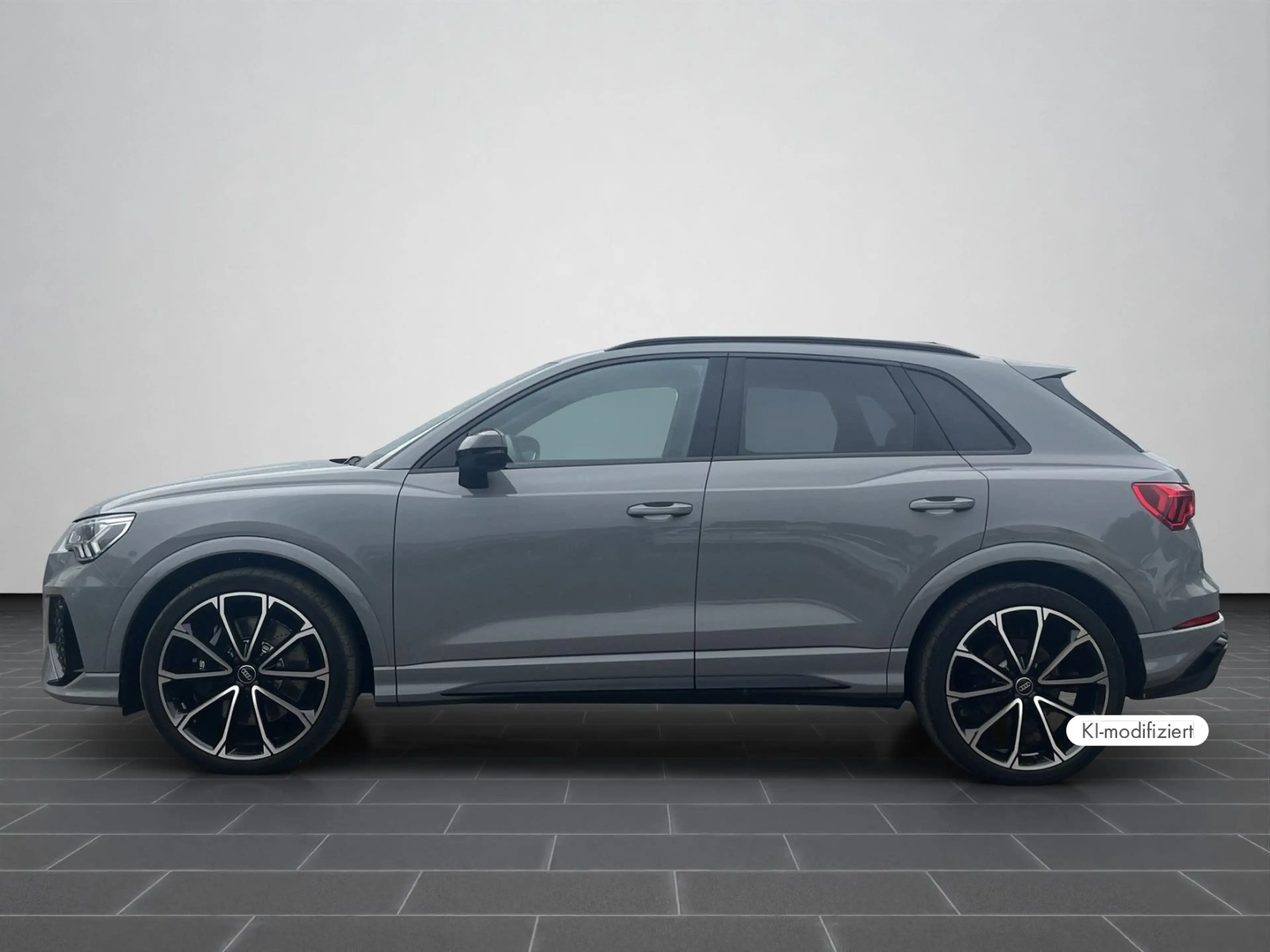 Audi RS Q3 2.5 TFSI S tronic RS-Sportabgasanlage NAVI — photo 7