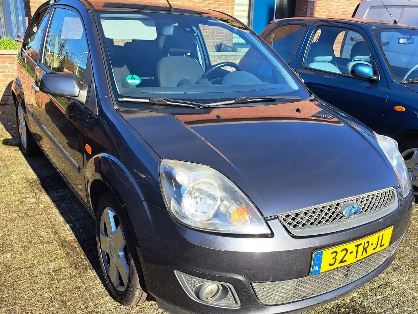 Ford Fiesta 2002.25 Grijs - 1