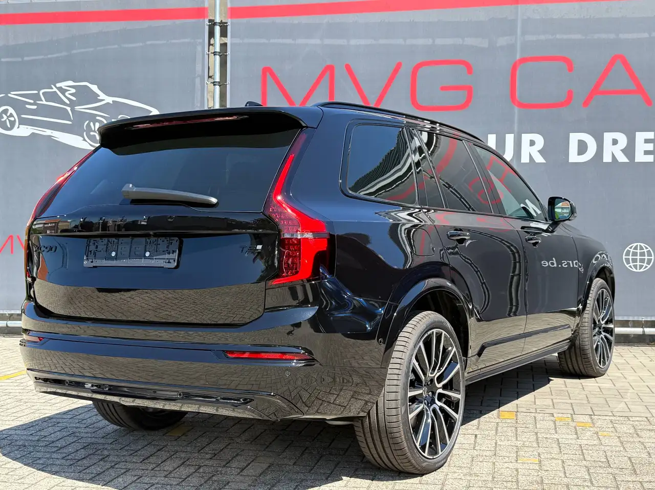 Volvo XC90 T8 AWD PHEV Ultra Black Edition 7pl. "Elec. Trekhaak/Luchtvering", миниатюра 25
