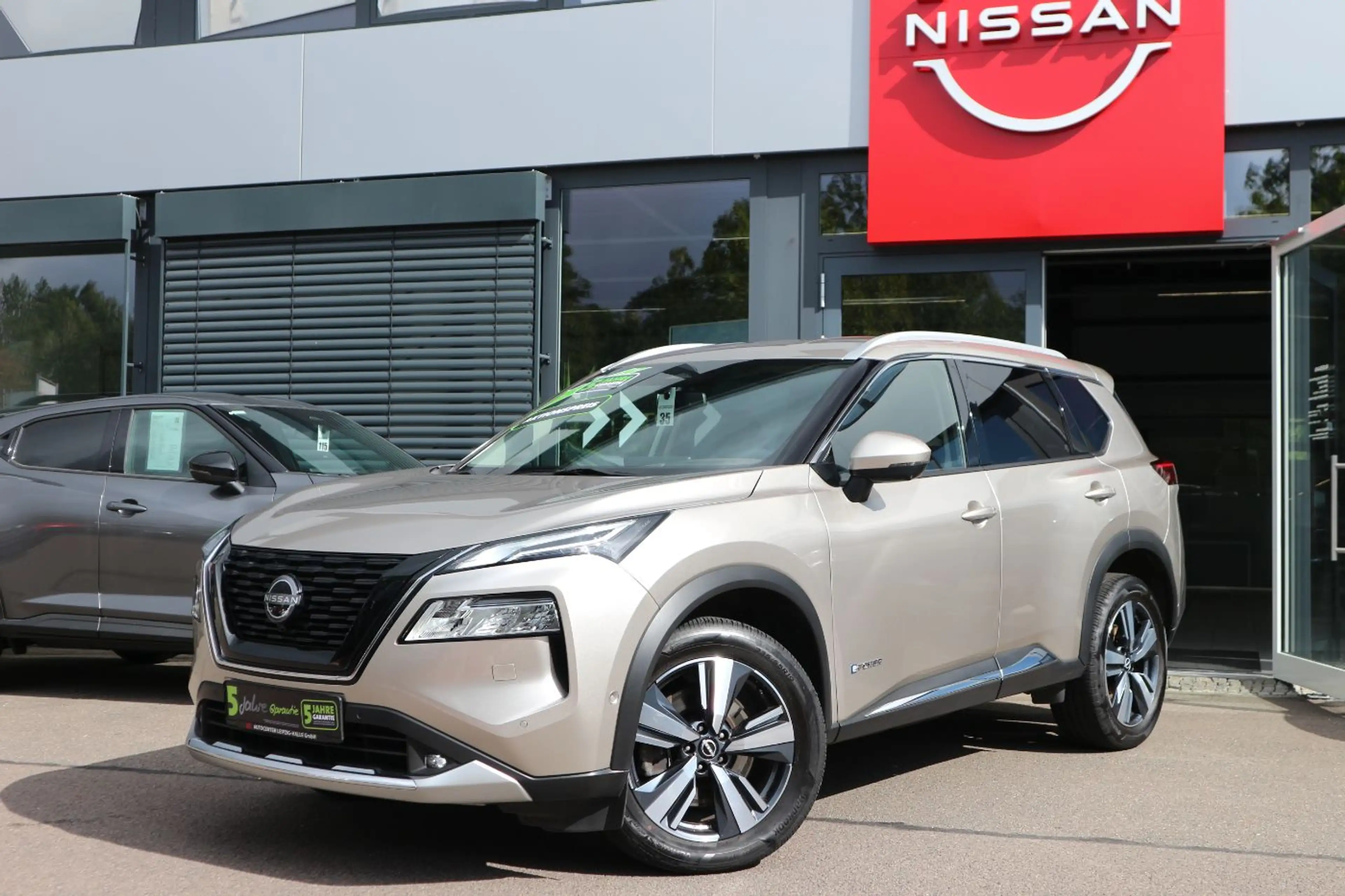 Nissan X-Trail 1.5 VC-T e-Power e-4orce Tekna Leder Navi — photo 2