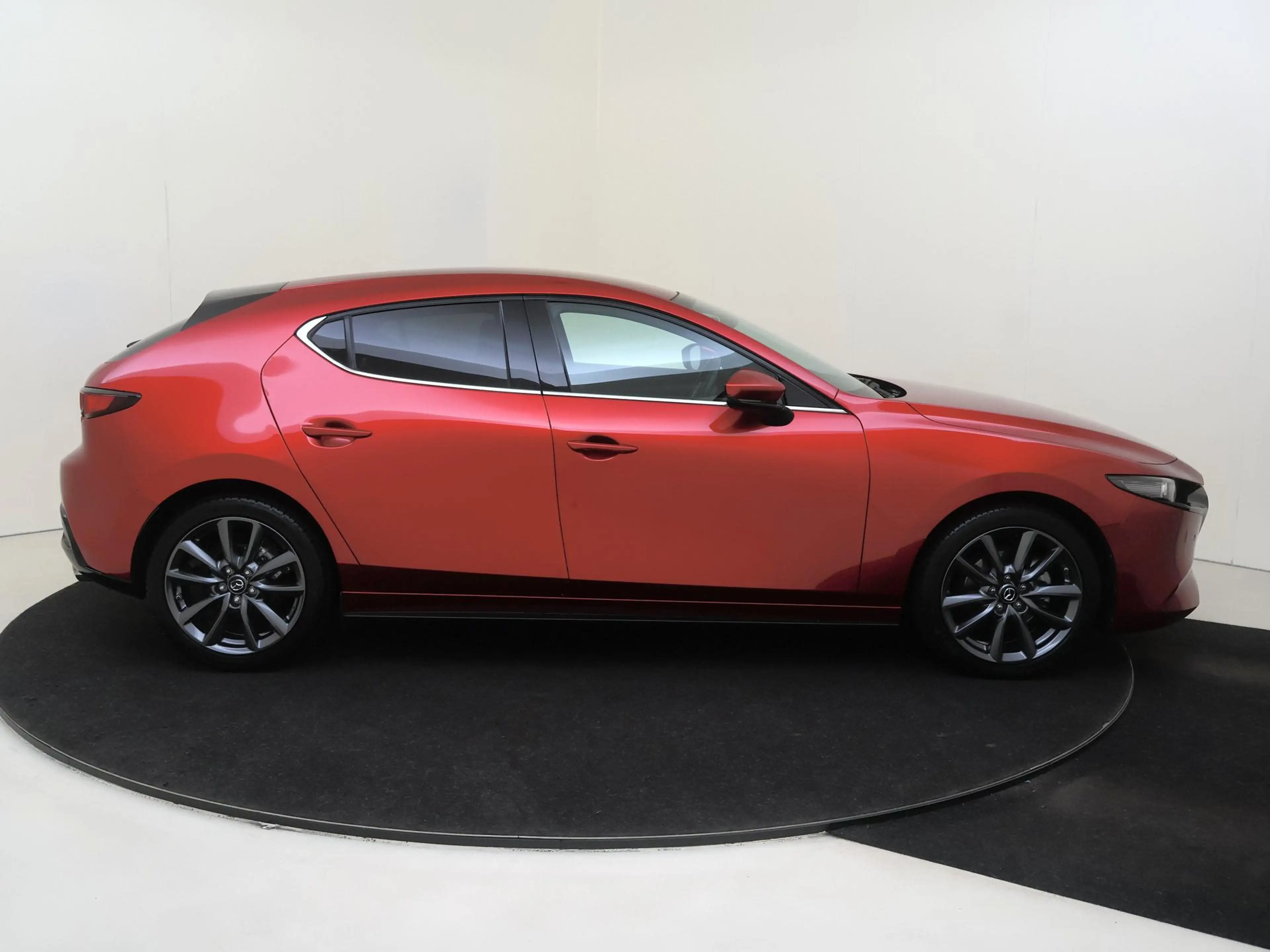 Mazda 3 2.0 e-SkyActiv-G M Hybrid 150 Sportive | Head-up D — photo 9