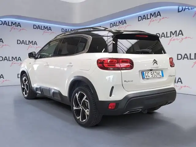 Citroen C5 Aircross view 3