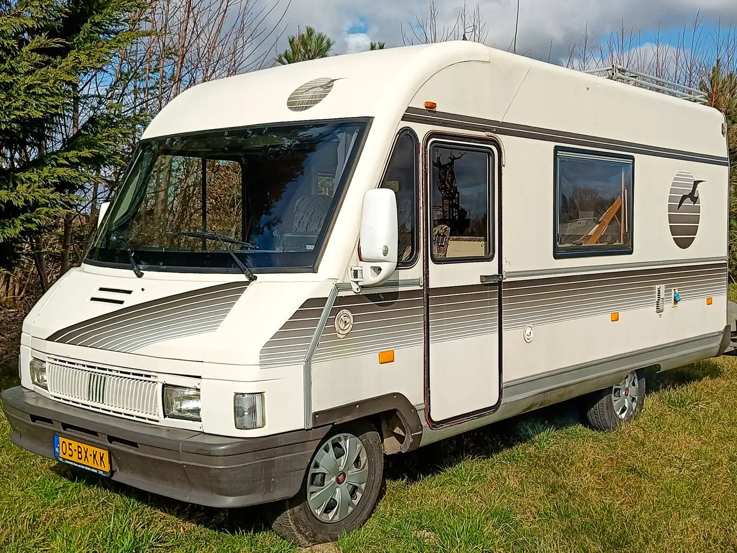 Fiat Ducato Kampeerauto Weiß - 1