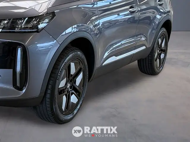 DR Automobiles DR5 view 4