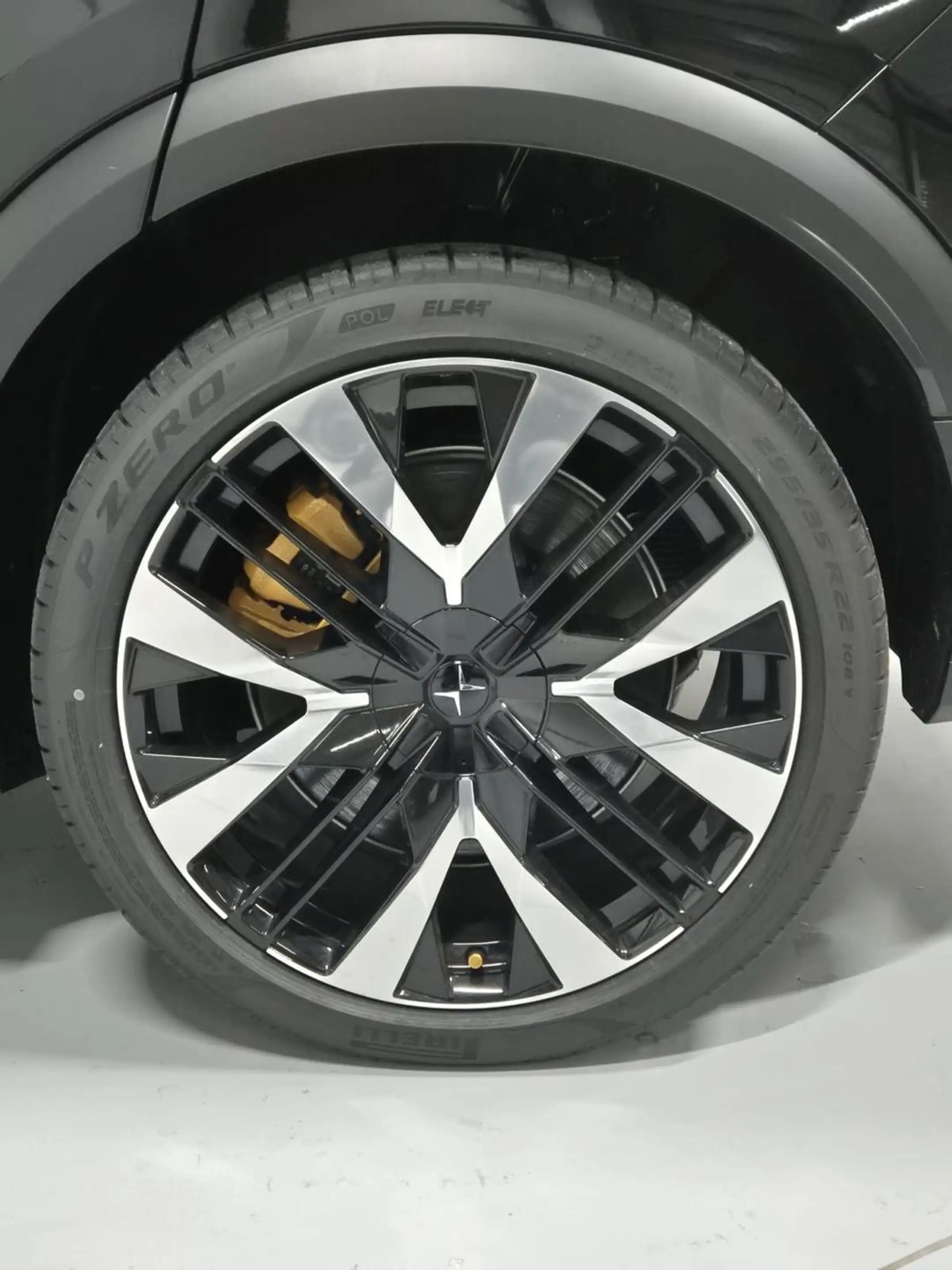 Polestar 3 Long Range Performance Pilot Plus 111kWh Pano — photo 13