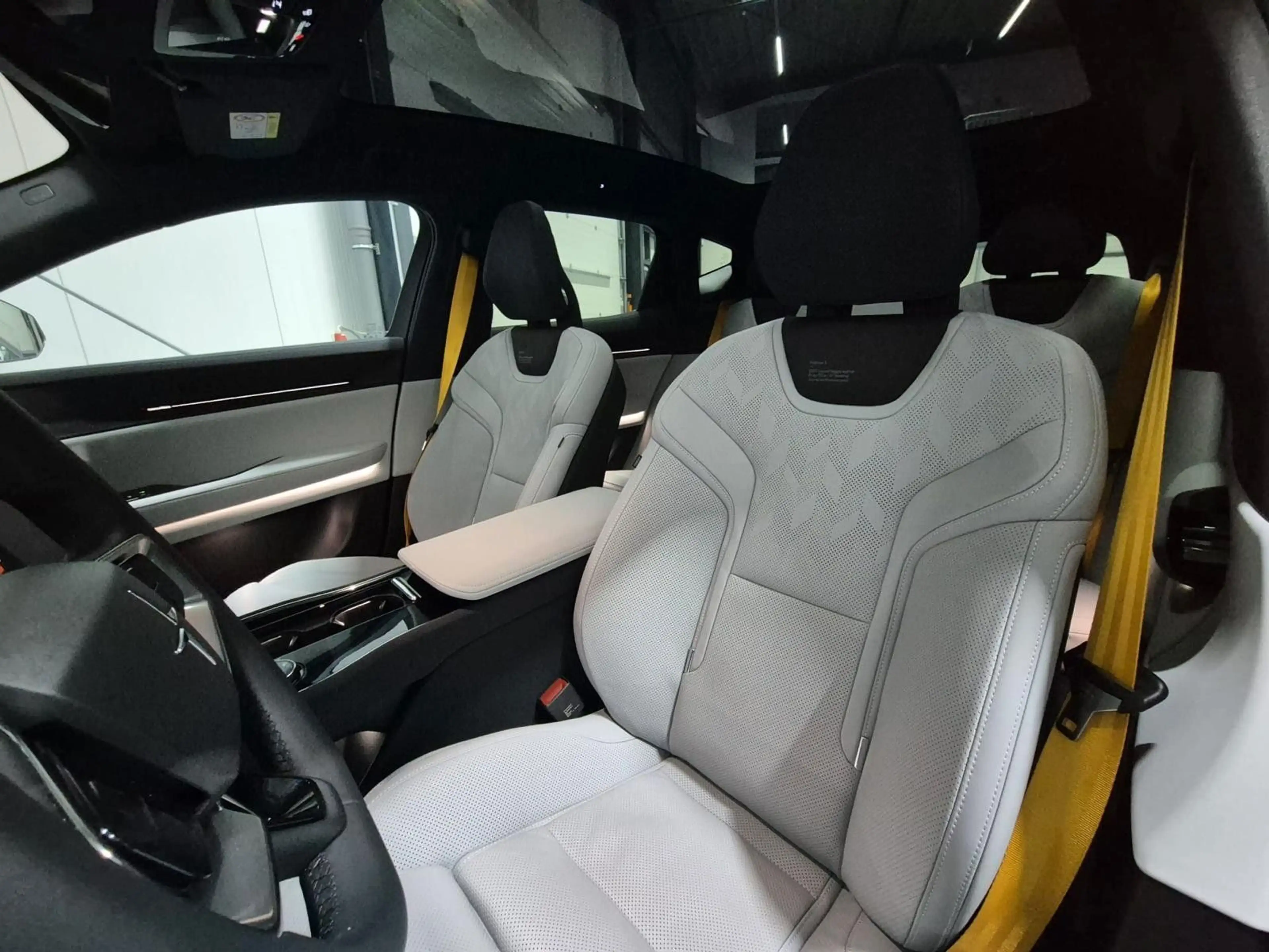 Polestar 3 Long Range Performance Pilot Plus 111kWh Pano — photo 5