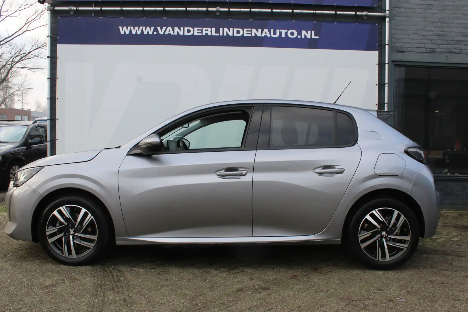 Peugeot 208 1.2 100PK Automaat Apple/Android | Half lederen be Grijs - 2