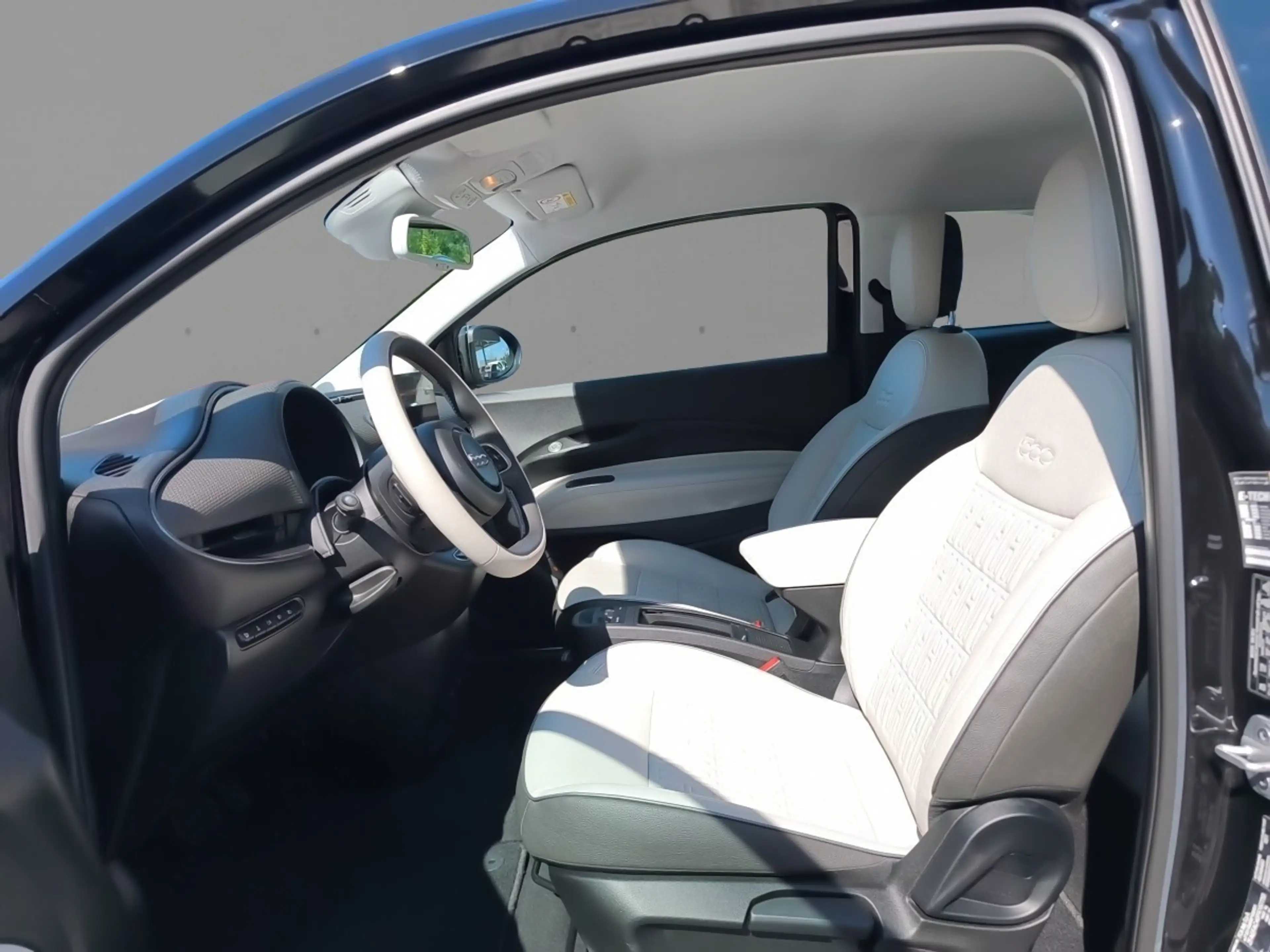 Fiat 500e By Bocelli MJ23 *KLIMA*SHZG*PDC*ALU*ALLW — photo 7