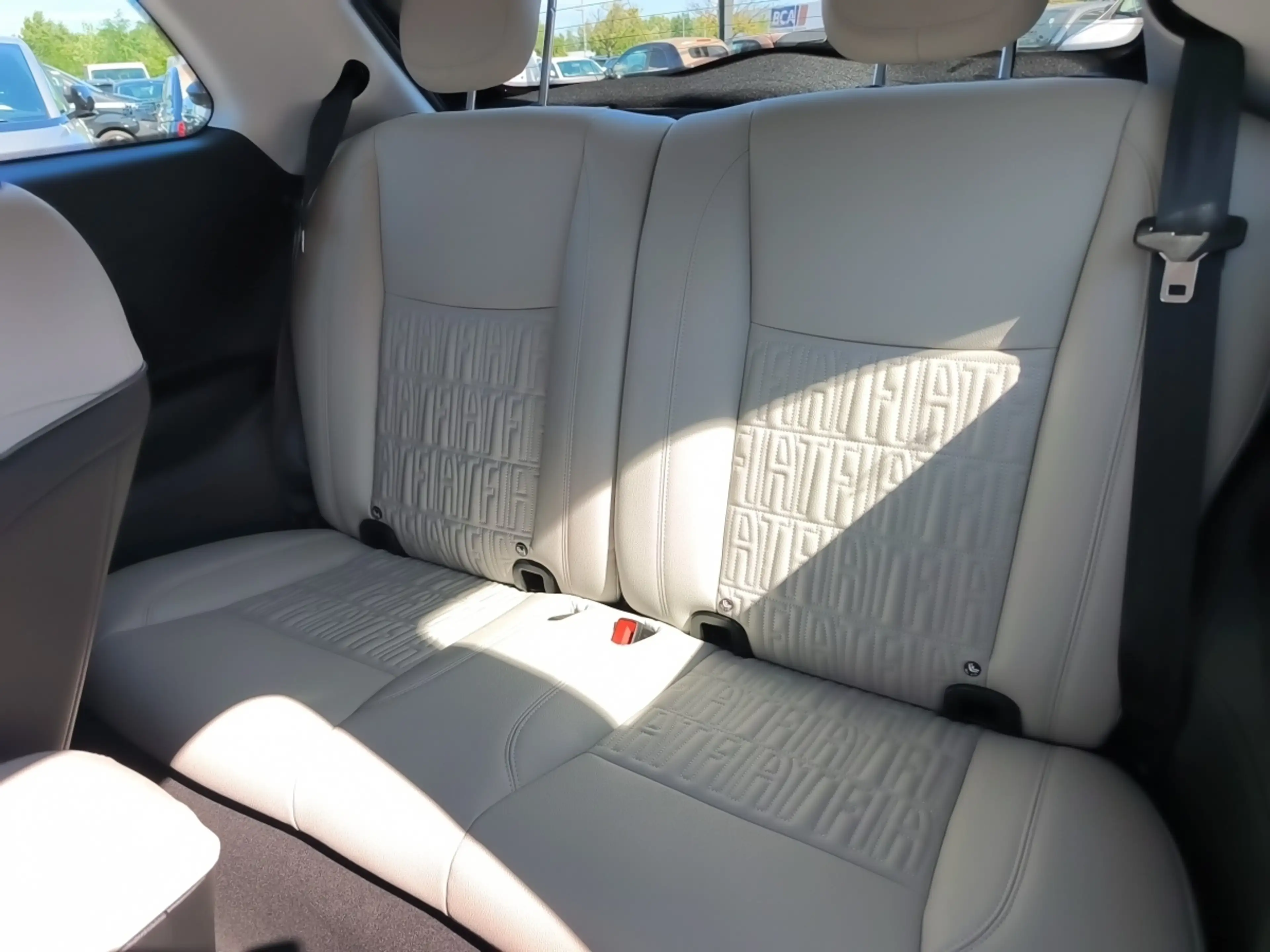 Fiat 500e By Bocelli MJ23 *KLIMA*SHZG*PDC*ALU*ALLW — photo 8
