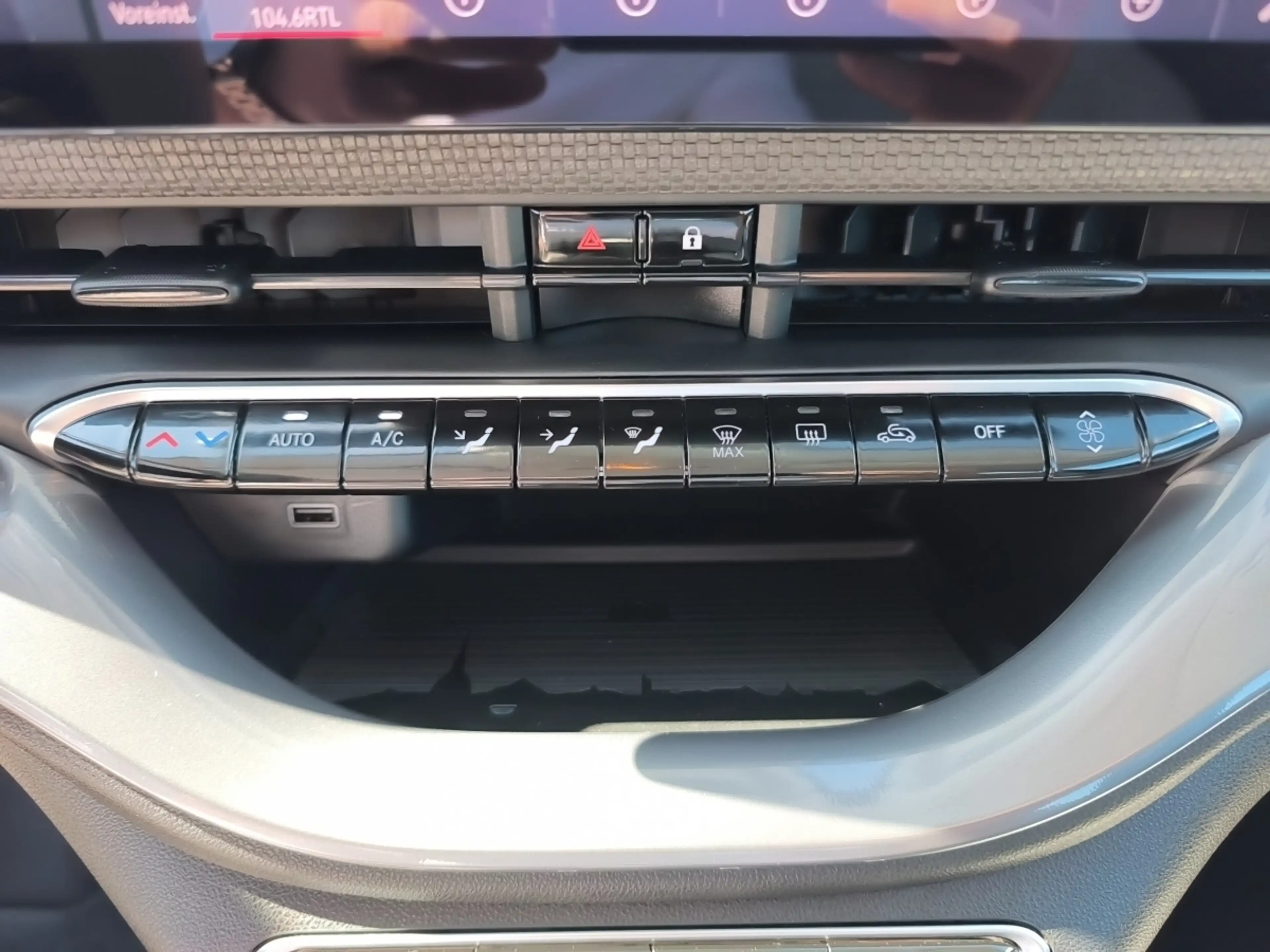 Fiat 500e By Bocelli MJ23 *KLIMA*SHZG*PDC*ALU*ALLW — photo 14