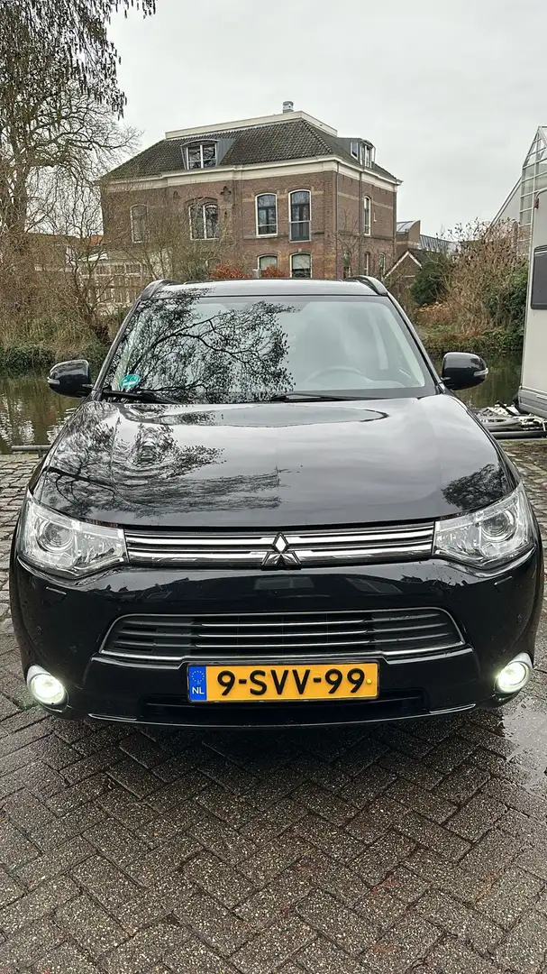 Mitsubishi Outlander 2.0 PHEV Instyle Negru - 1