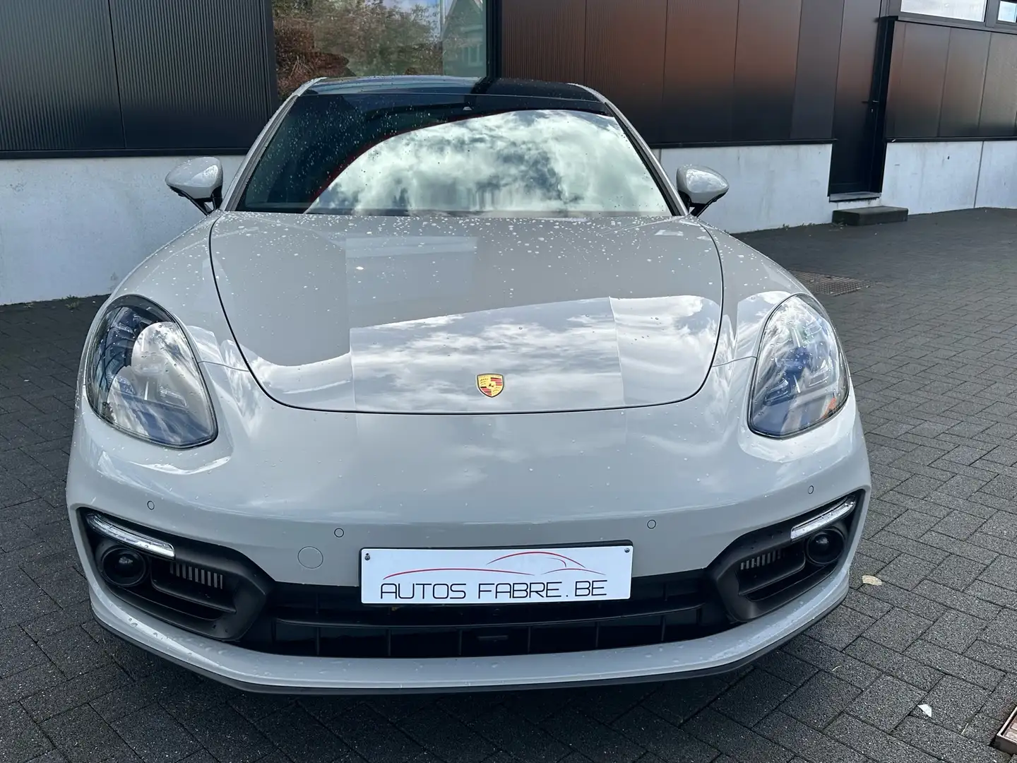 Porsche Panamera 4S E-Hybrid   Plug in Executive Top configuratie Grijs - 2