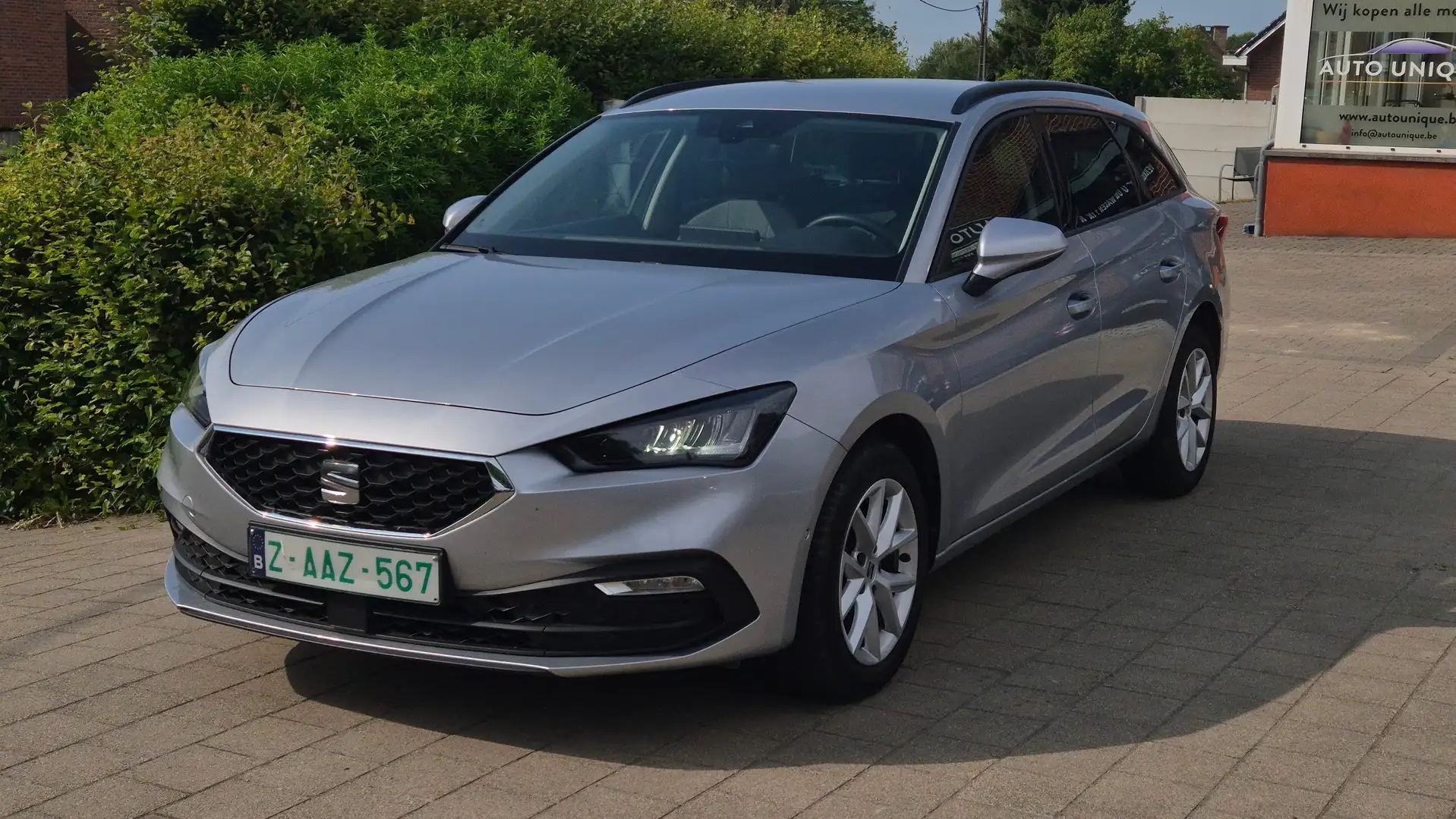SEAT Leon Leon ST1.0 *CarPlay*249€ PAR MOIS SANS ACOMPT Zilver - 1