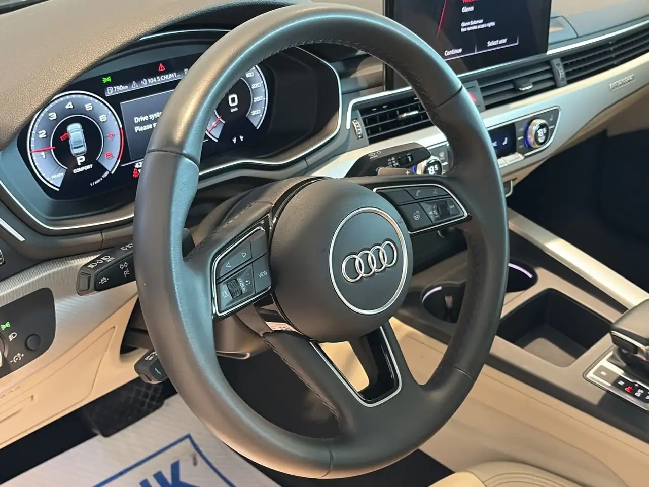 Audi A4 photo Audi A4