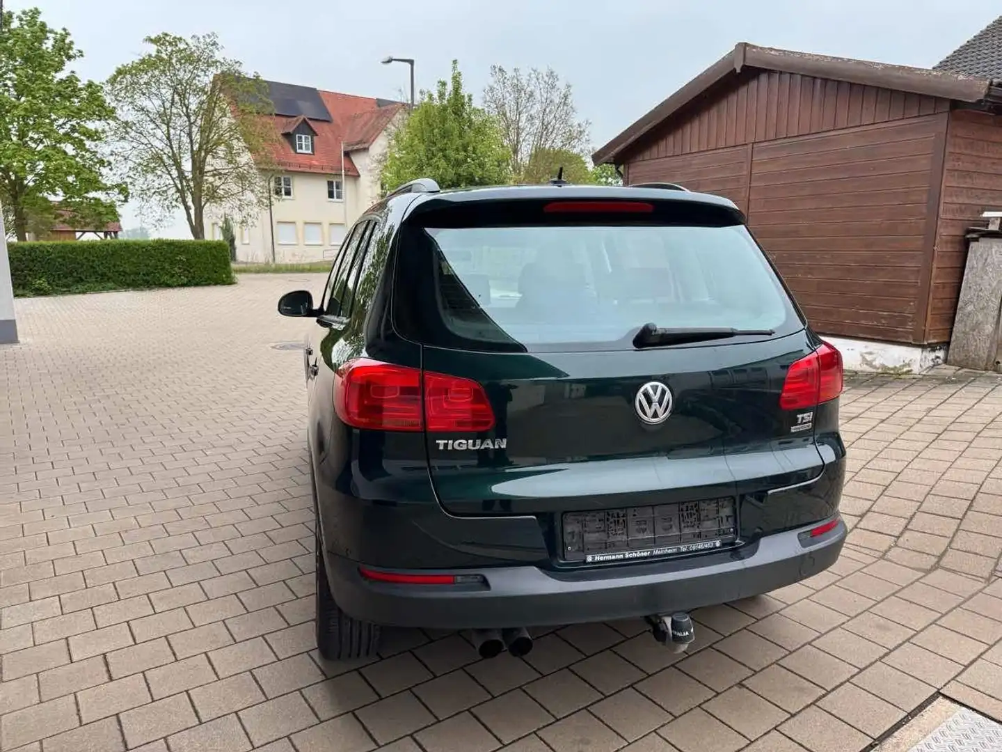 Volkswagen Tiguan Track & Field 4x4 Sitzheizung AHK Grün - 2