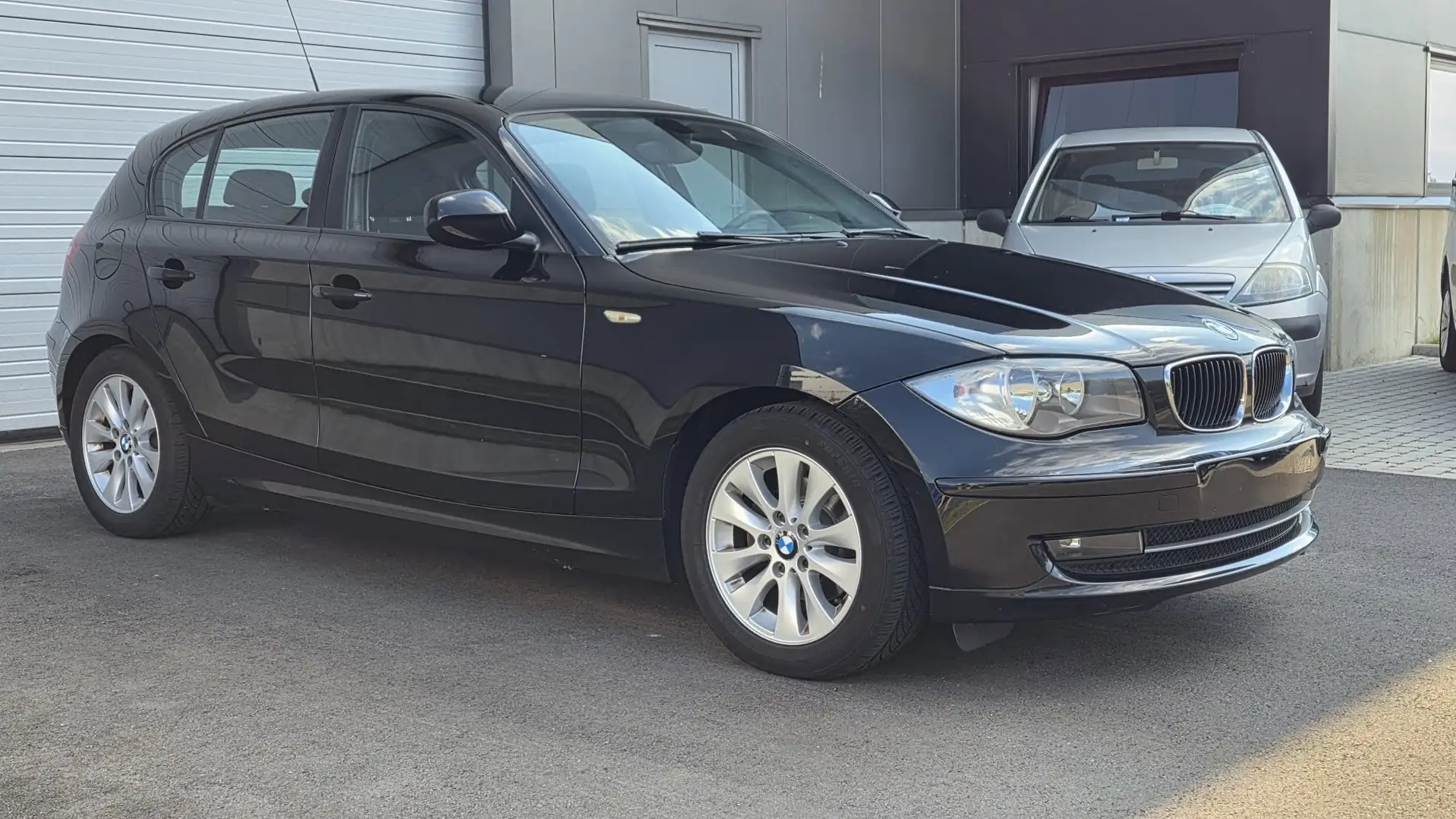 BMW 116 116d DPF Black - 2