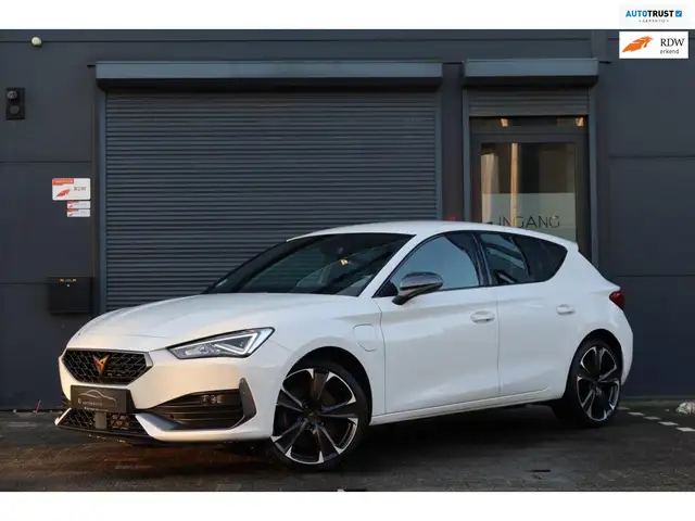CUPRA Leon 1.4 e-Hybrid VZ 245PK DSG|Led|Navi|Virtual|ACC|Car