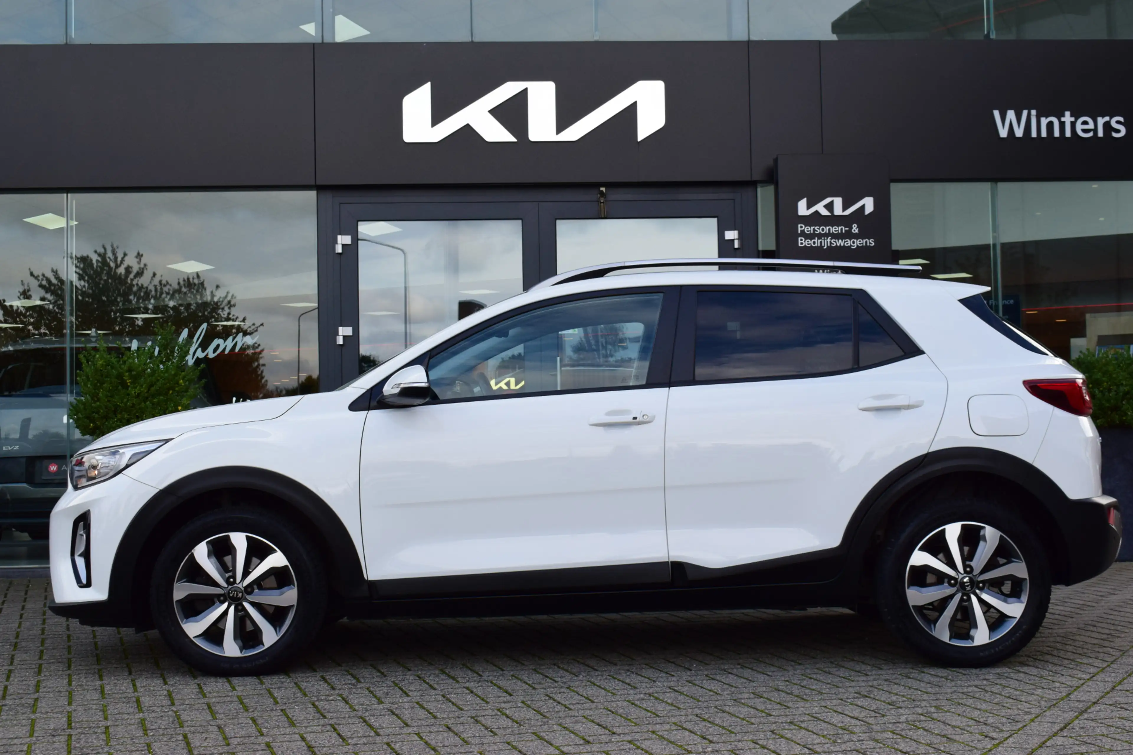 Kia Stonic 1.0 T-GDi MHEV DynamicPlusLine | Navigatie | Camer — photo 21