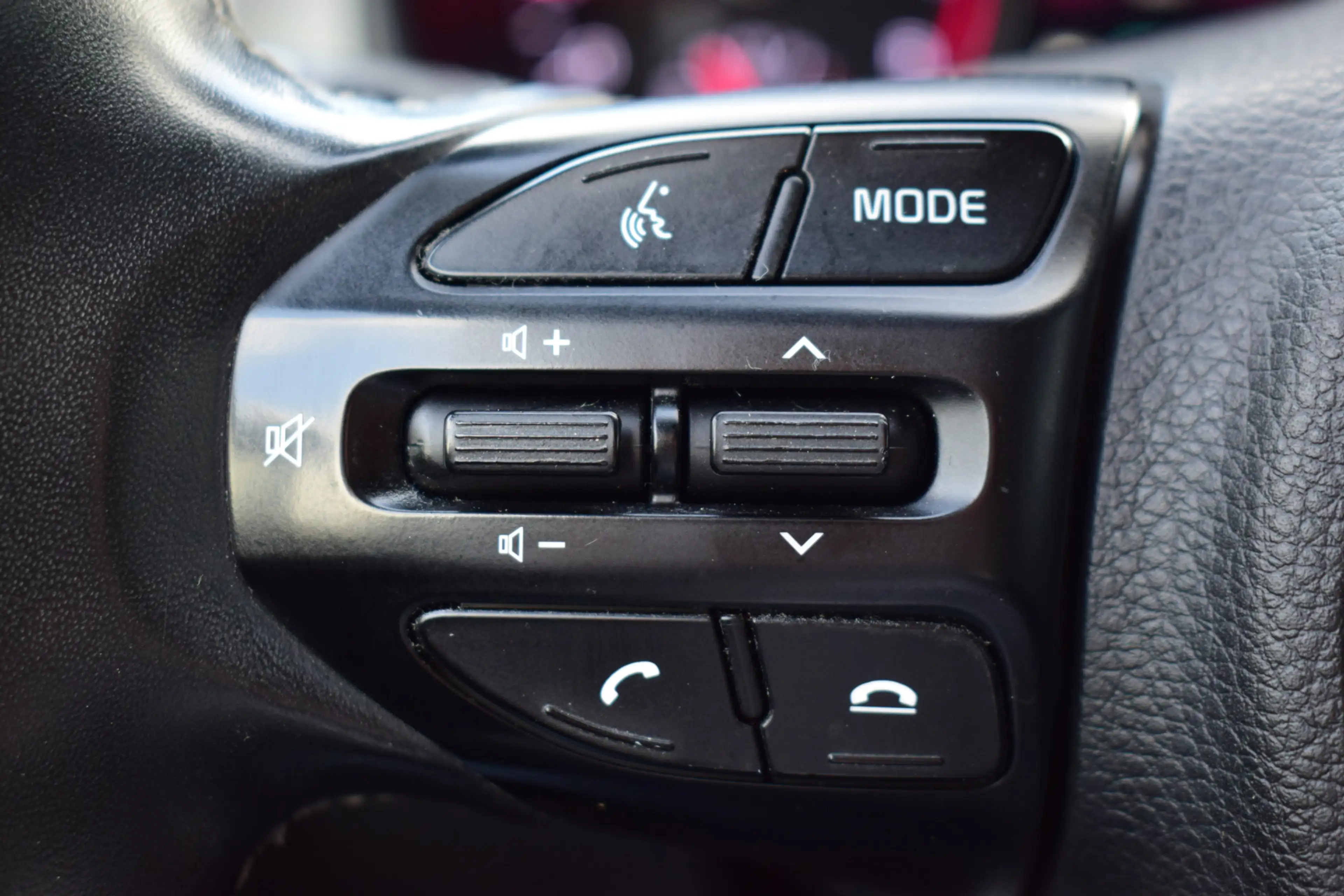 Kia Stonic 1.0 T-GDi MHEV DynamicPlusLine | Navigatie | Camer — photo 15