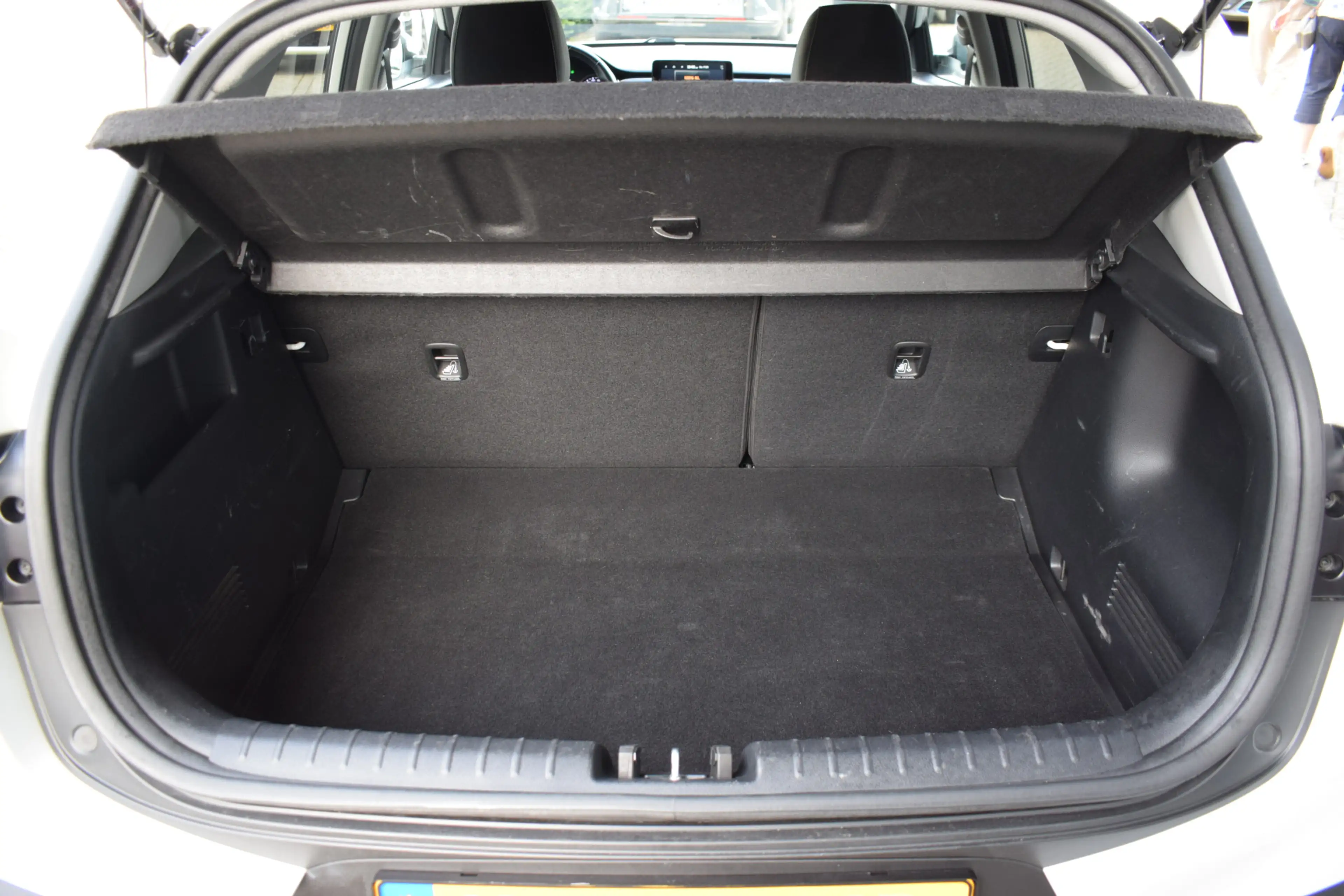 Kia Stonic 1.0 T-GDi MHEV DynamicPlusLine | Navigatie | Camer — photo 10